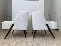 Pair of Lounge Chairs Attributed to Gio Ponti, Walnut and Ivory Bouclé Fabric