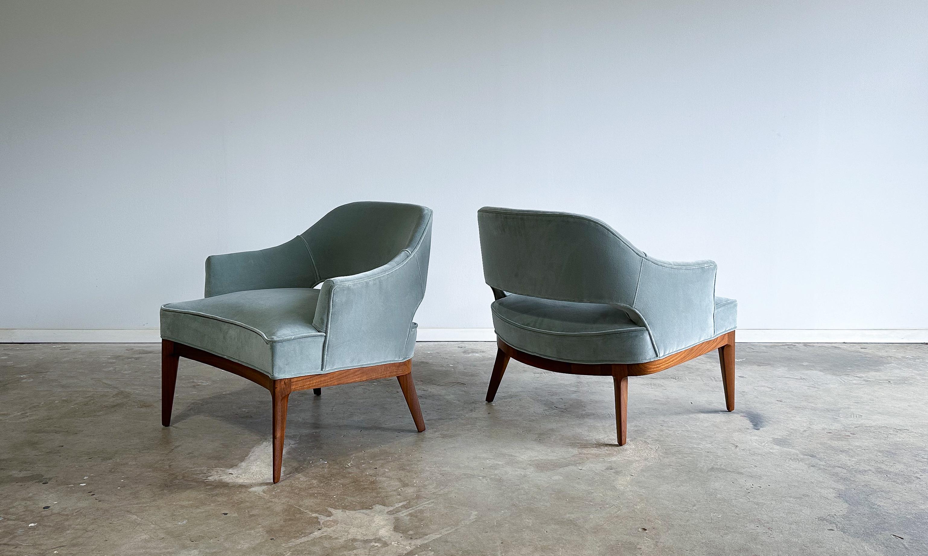 Upholstery Pair of Lounge Chairs Attributed to Harvey Probber, Erwin Lambeth, 1960s For Sale