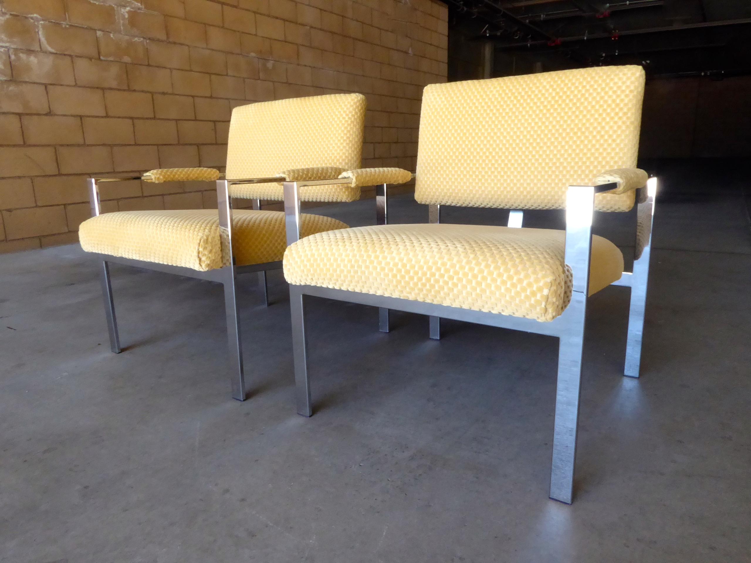 Pair of Lounge Chairs Attributed to Harvey Probber for Thayer Coggin 6