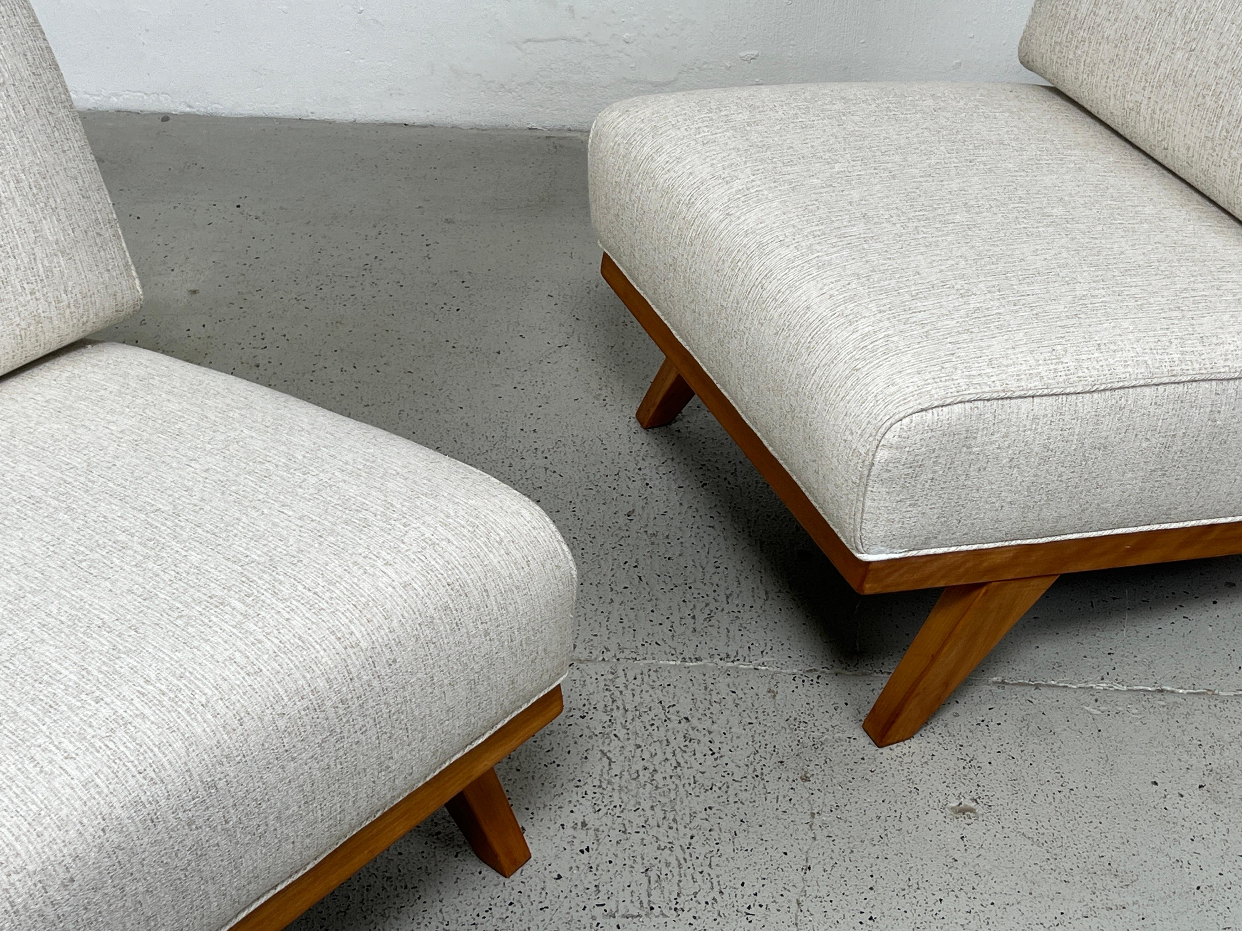 Pair of Lounge Chairs by Abel Sorensen for Knoll For Sale 10