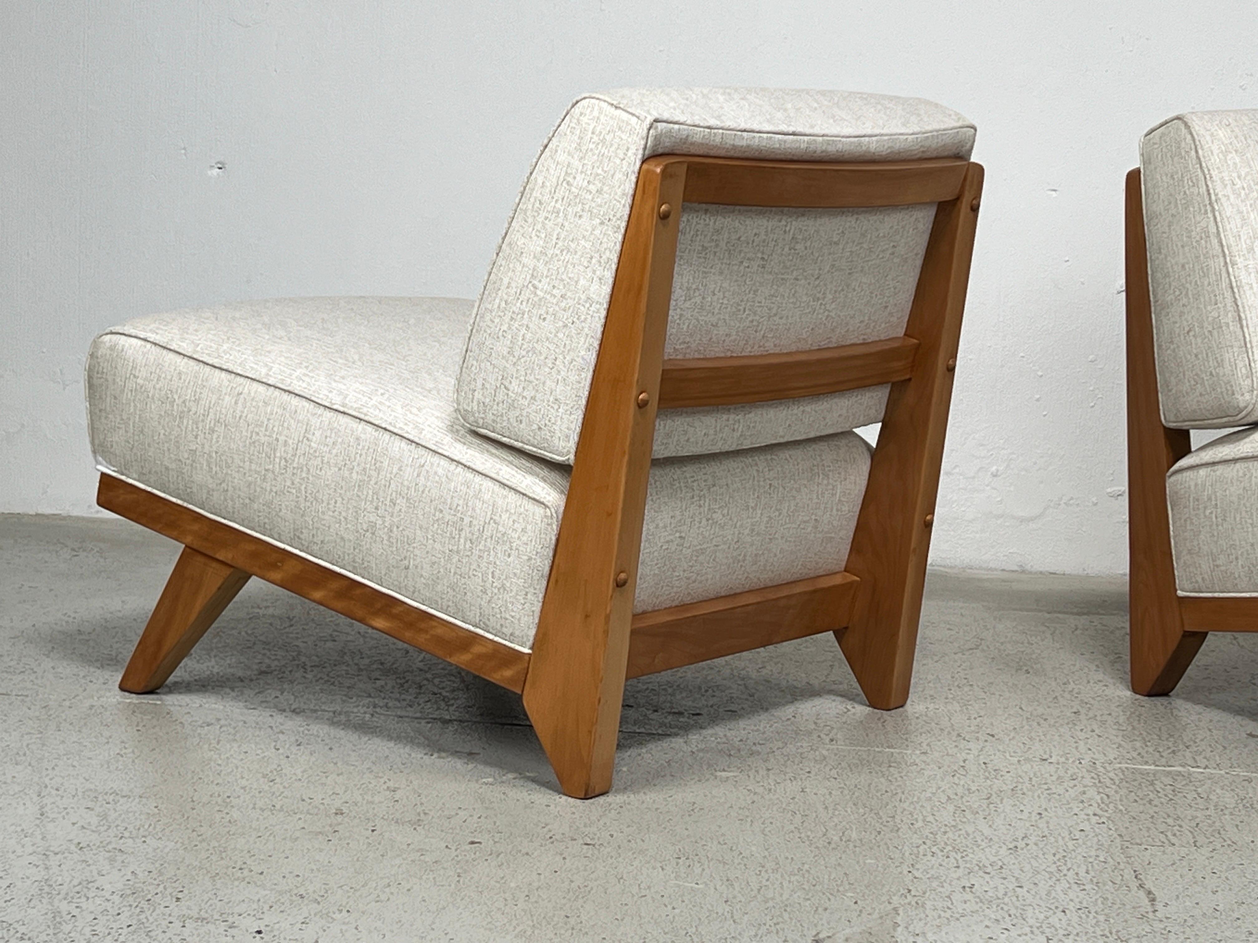 Pair of Lounge Chairs by Abel Sorensen for Knoll In Good Condition For Sale In Dallas, TX