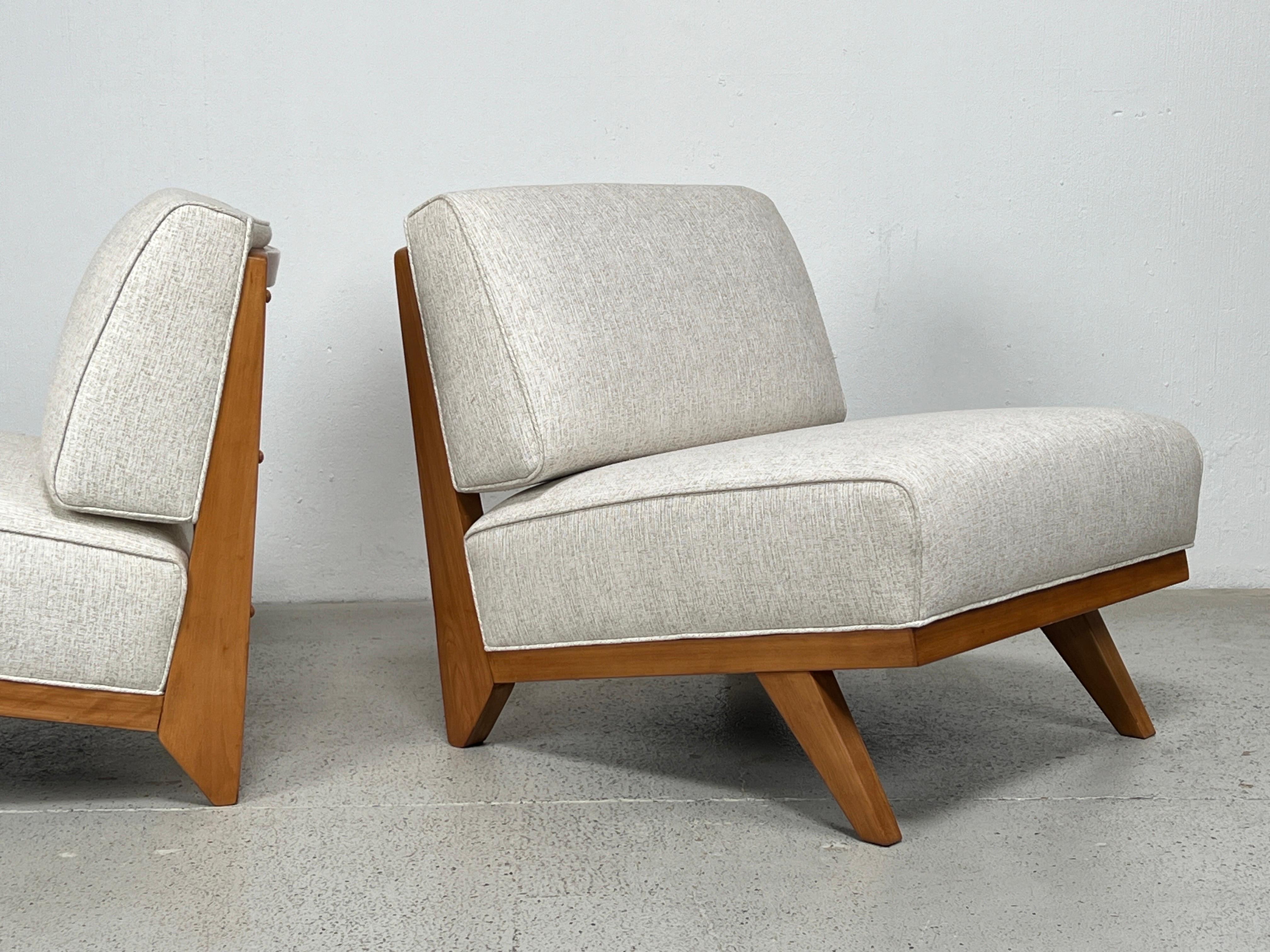 Pair of Lounge Chairs by Abel Sorensen for Knoll For Sale 1