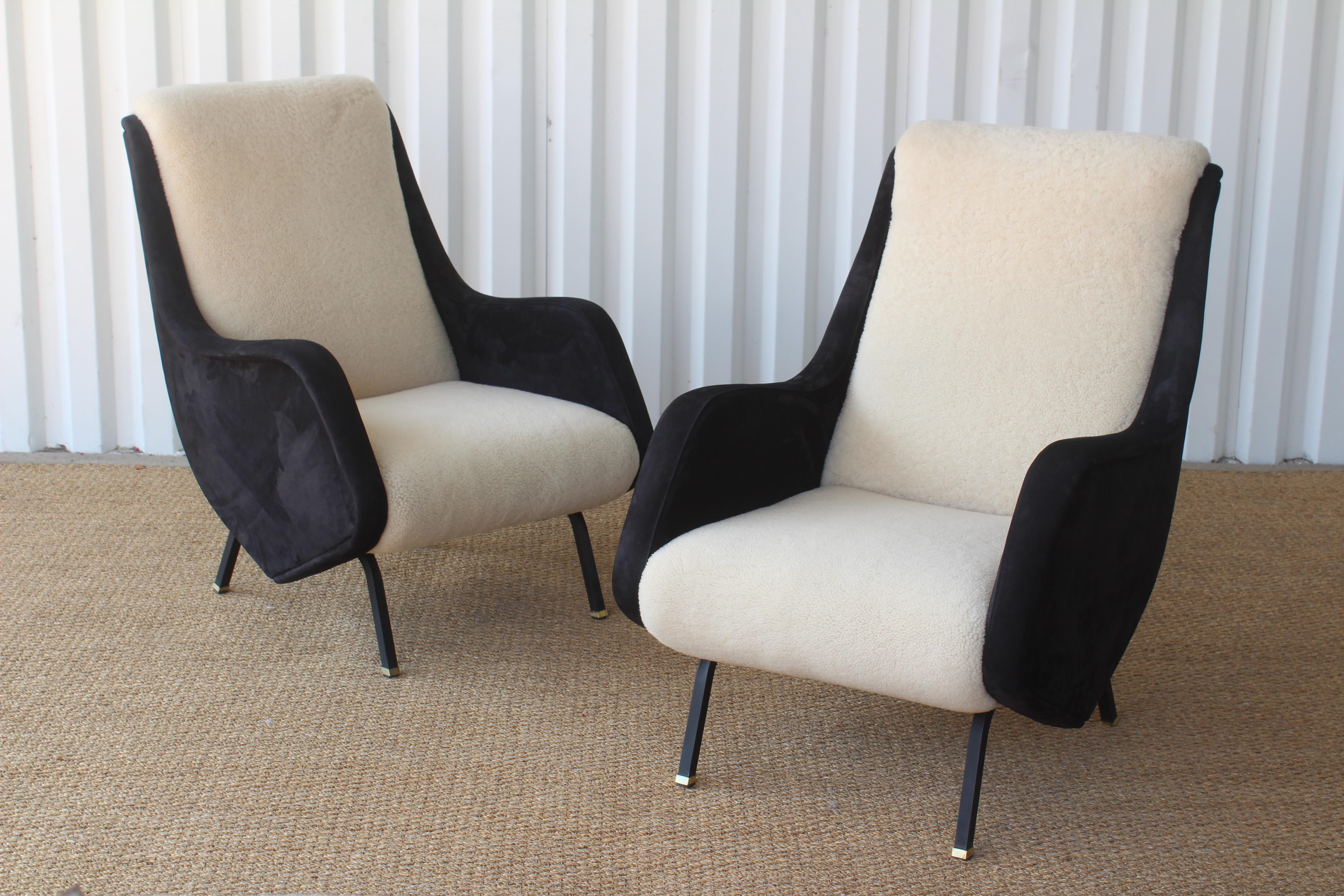 Mid-Century Modern Pair of Lounge Chairs by Aldo Morbelli for ISA Bergamo, Italy, 1950s