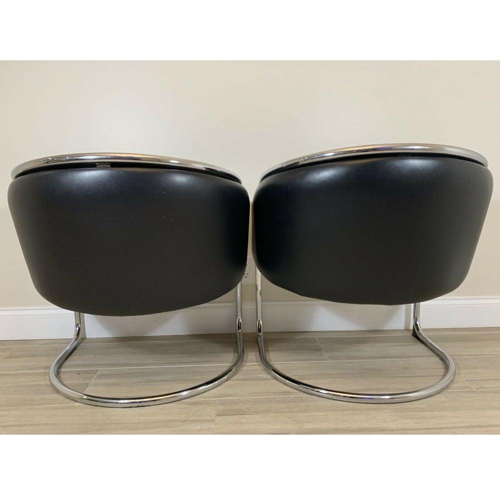 Mid-Century Modern Pair of Lounge Chairs by Anton Lorenz for Thonet