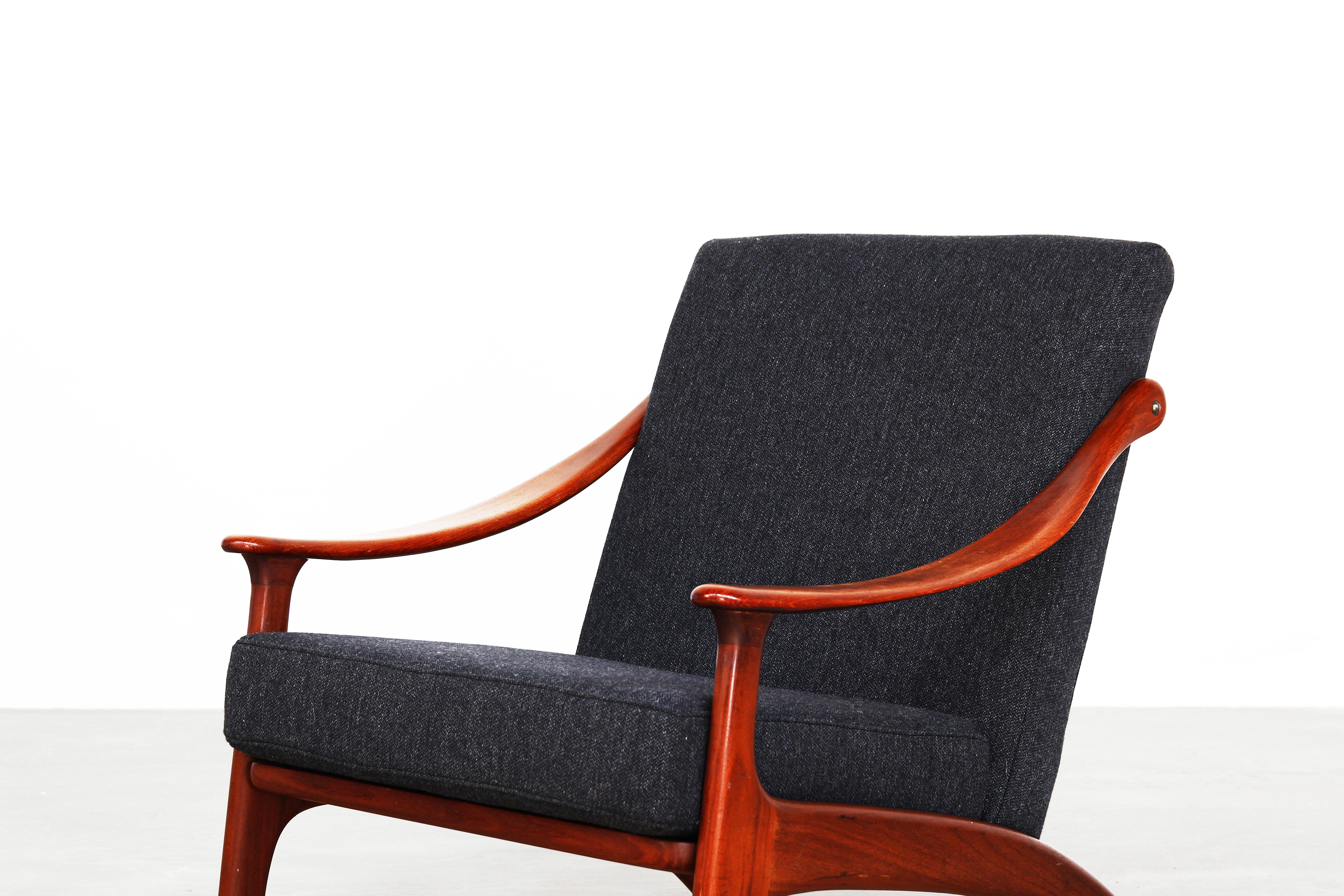 Teak Pair of Lounge Chairs by Arne Hovmand Olsen for Mogens Kold Newly Reupholstered