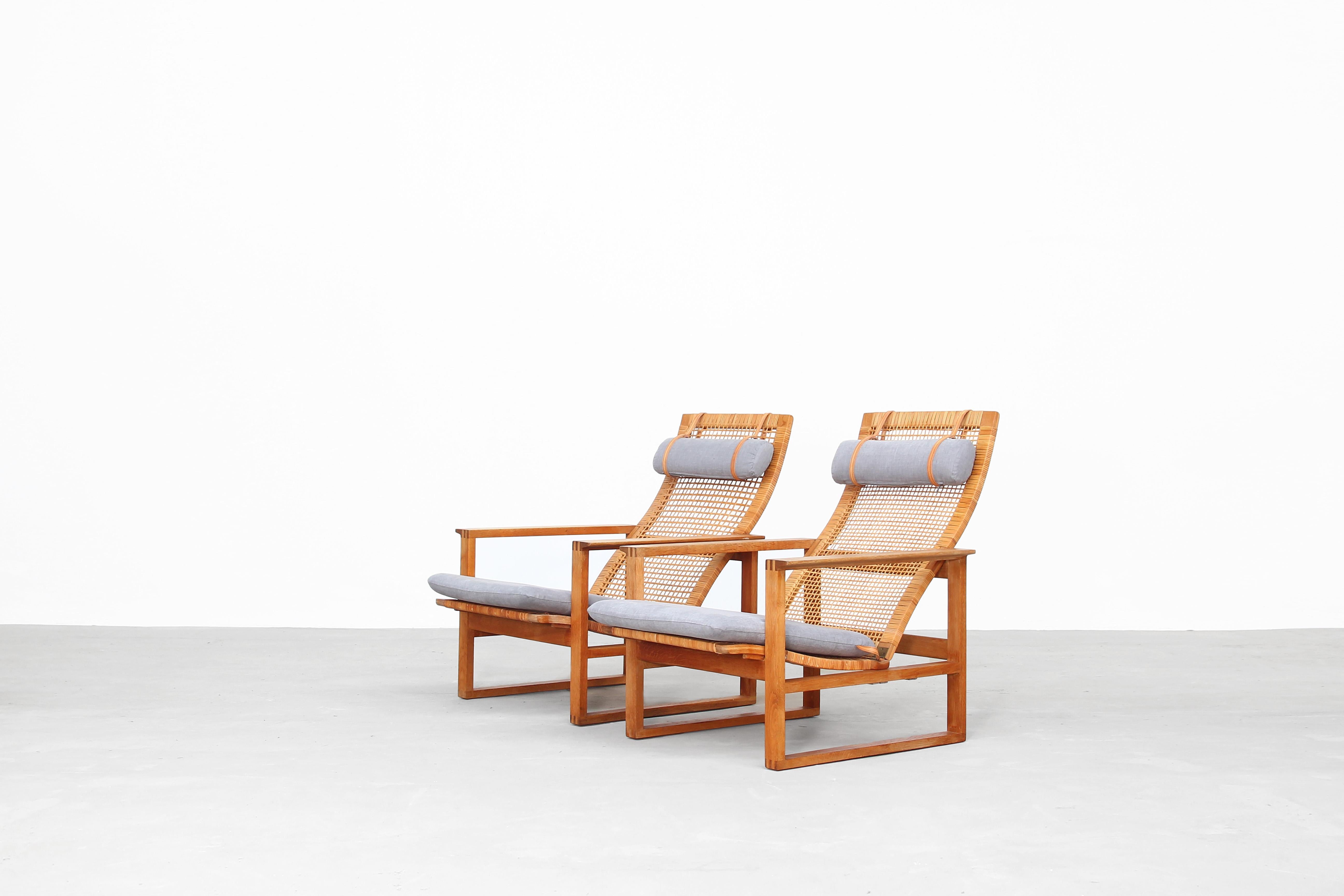 Pair of Danish Lounge Chairs by Borge Mogensen for Fredericia In Good Condition In Berlin, DE