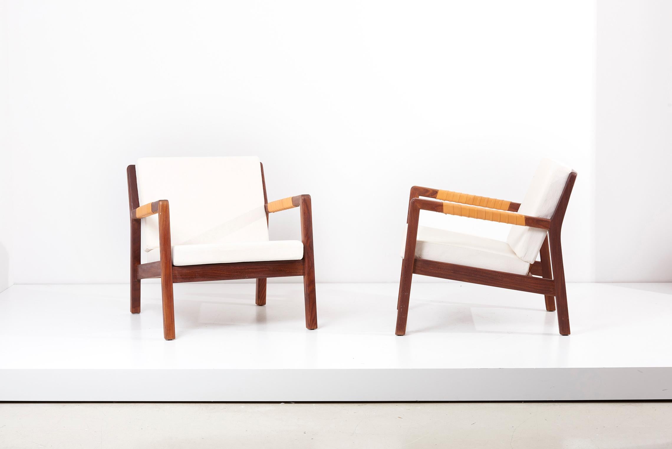 Mid-Century Modern Pair of Lounge Chairs by Carl Gustav Hiort af Ornäs, 1950s