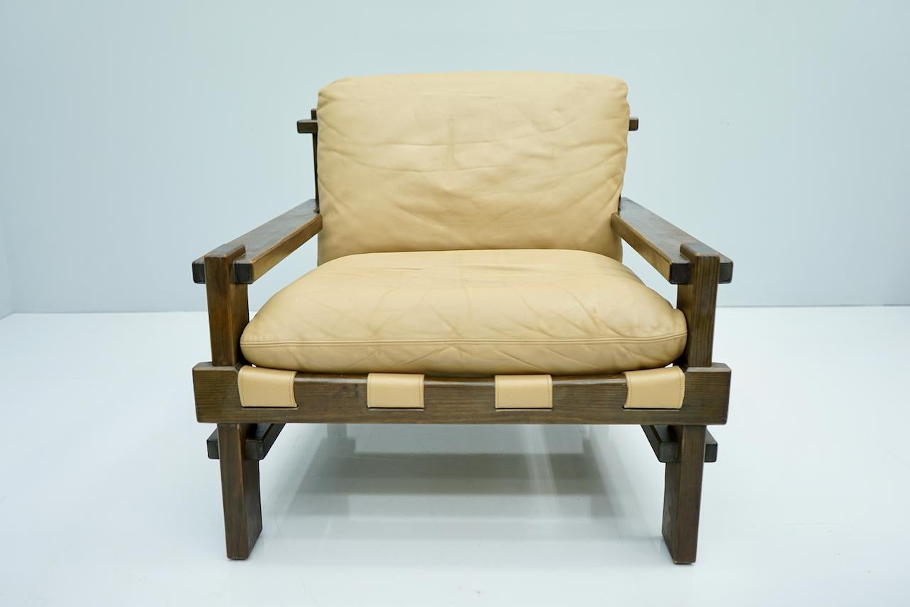 Pair of Lounge Chairs by Carl Straub Denmark 60s in Oak and Light Brown Leather 3