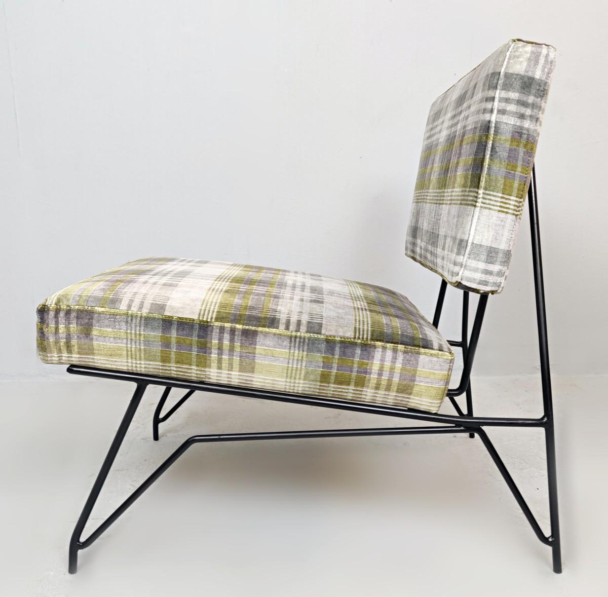 Pair of lounge chairs by Cerruti Di Lissone, Italy, 1950s.