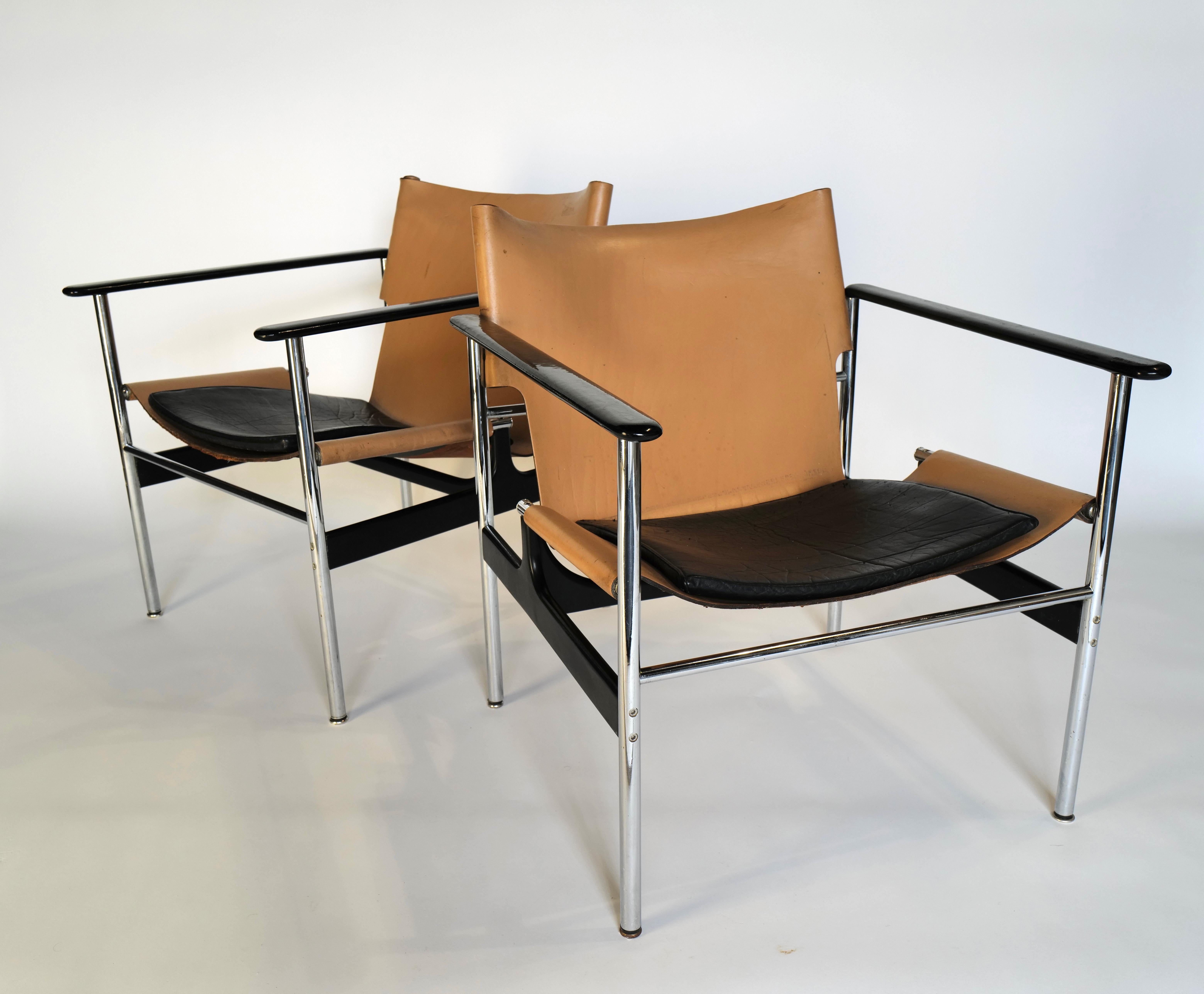 Pair of Lounge Chairs by Charles Pollock for Knoll For Sale 8