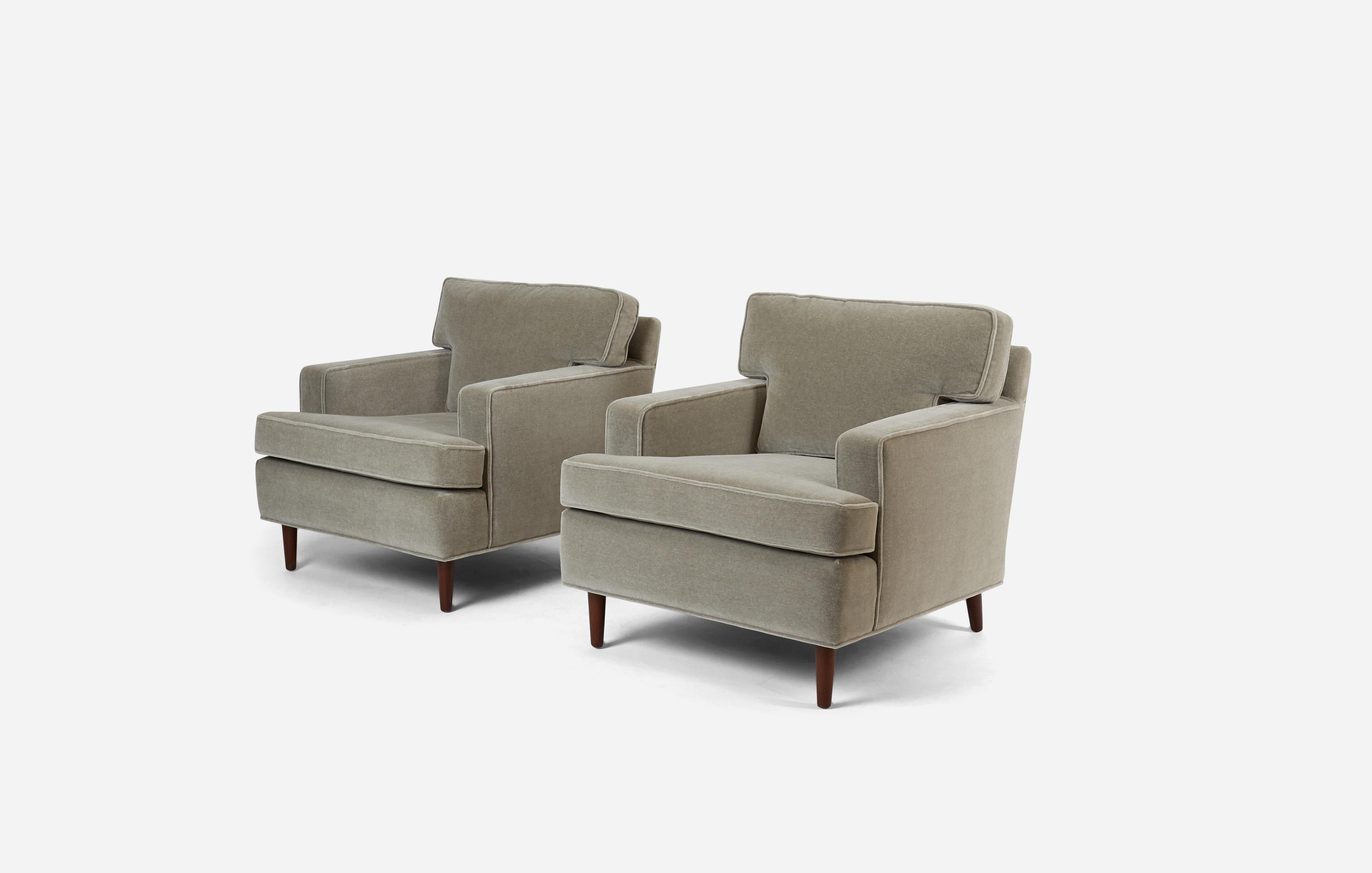 Mid-Century Modern Pair of Lounge Chairs by Edward Wormley for Dunbar