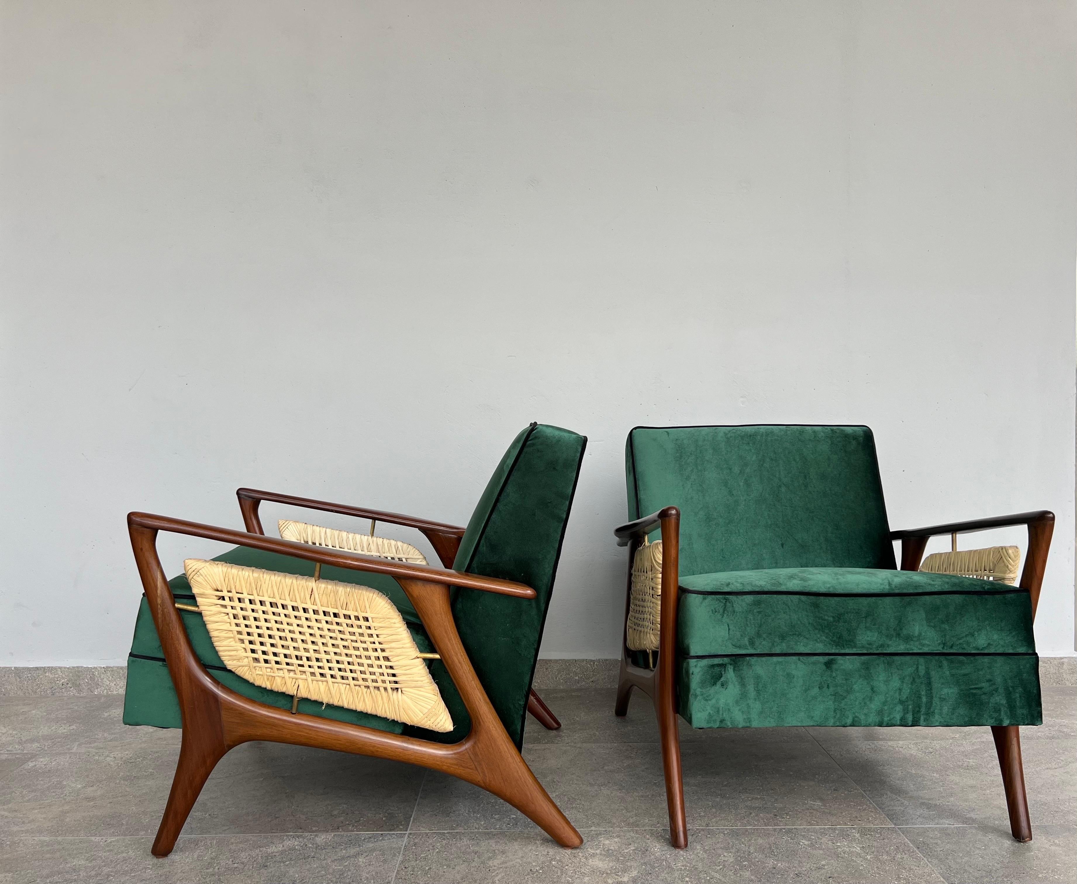 Mid-Century Modern Pair of Lounge Chairs by Eugenio Escudero  For Sale