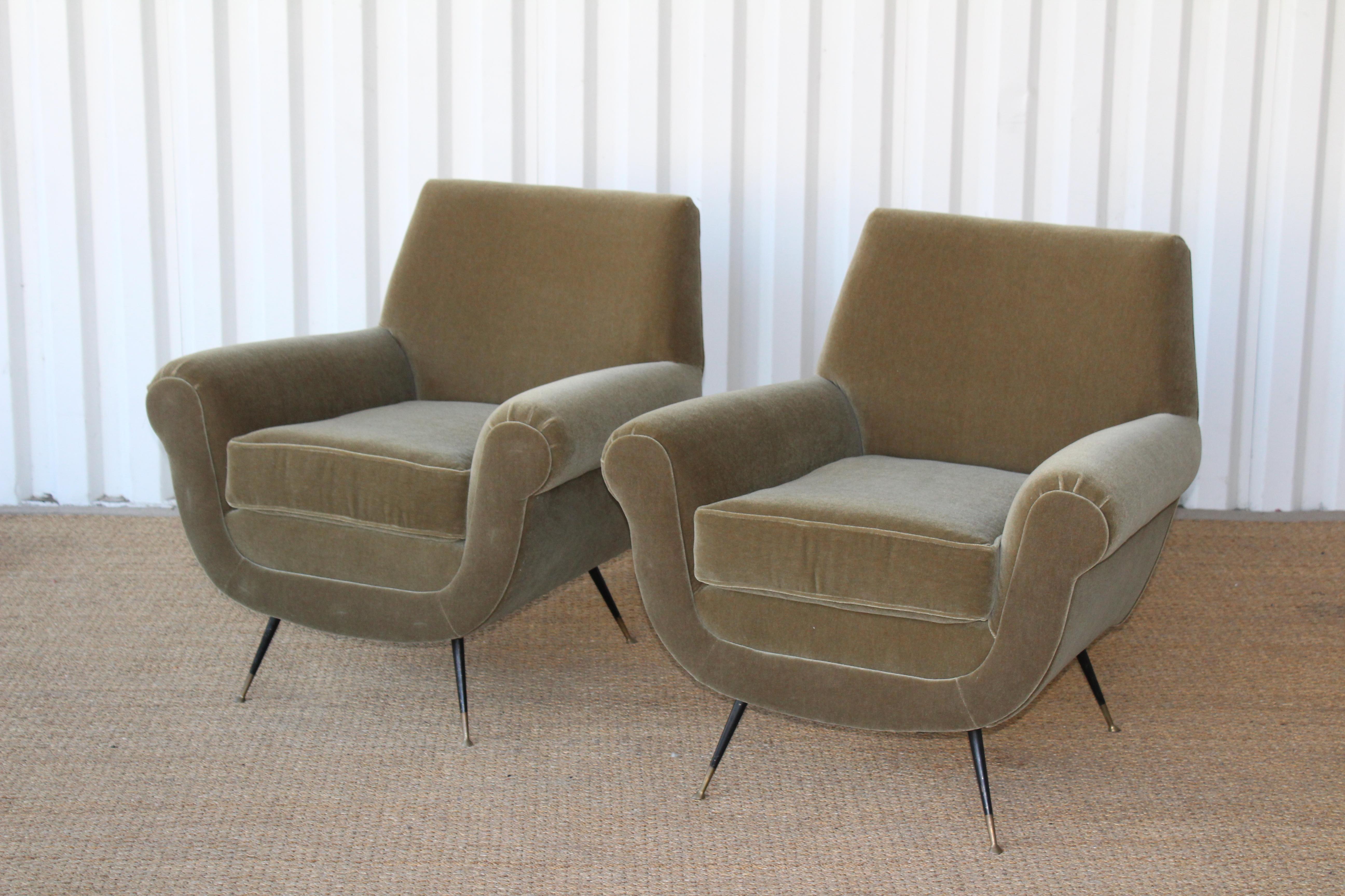 Mid-Century Modern Pair of Lounge Chairs by Gigi Radice for Minotti, Italy, 1950s