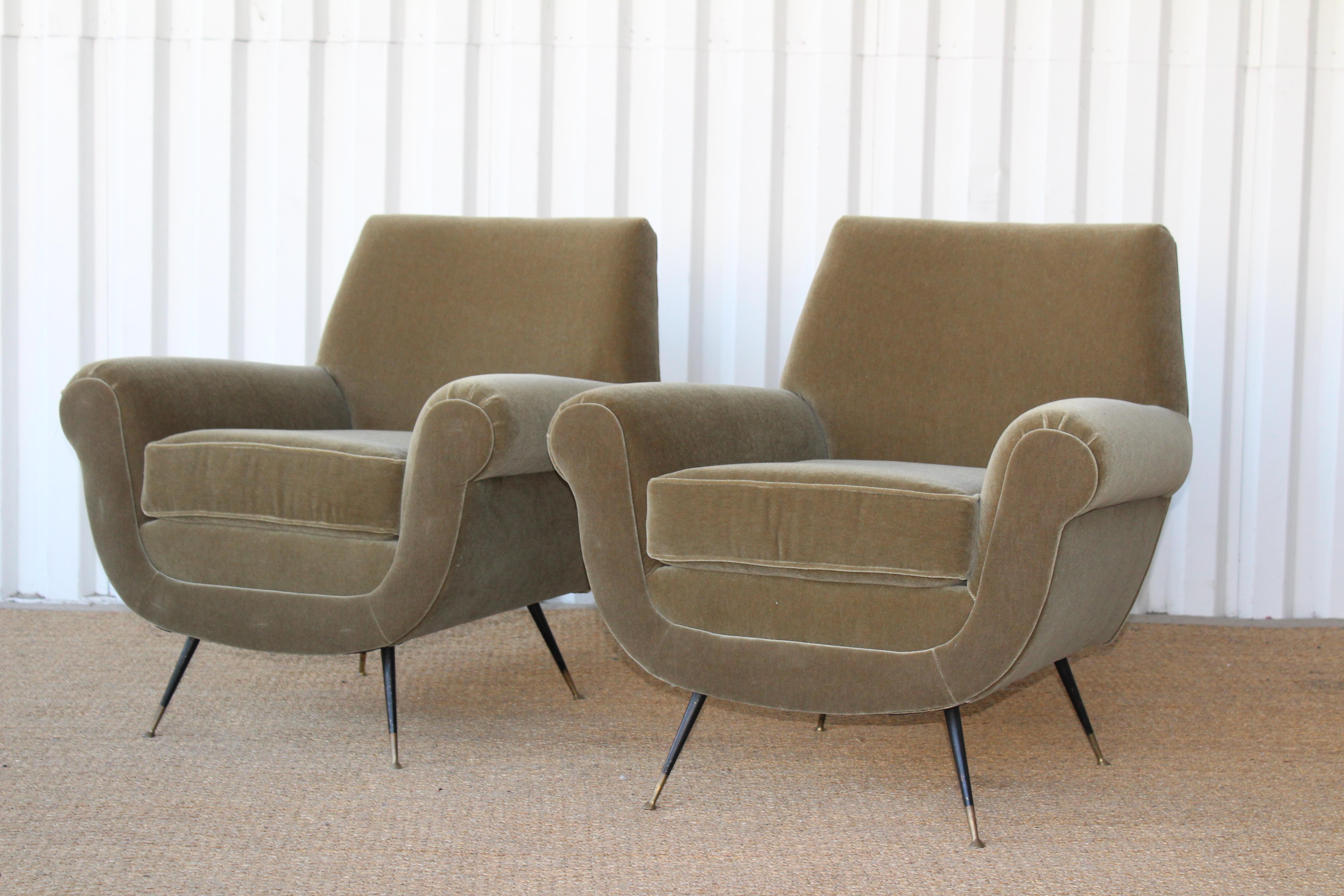 Mid-20th Century Pair of Lounge Chairs by Gigi Radice for Minotti, Italy, 1950s