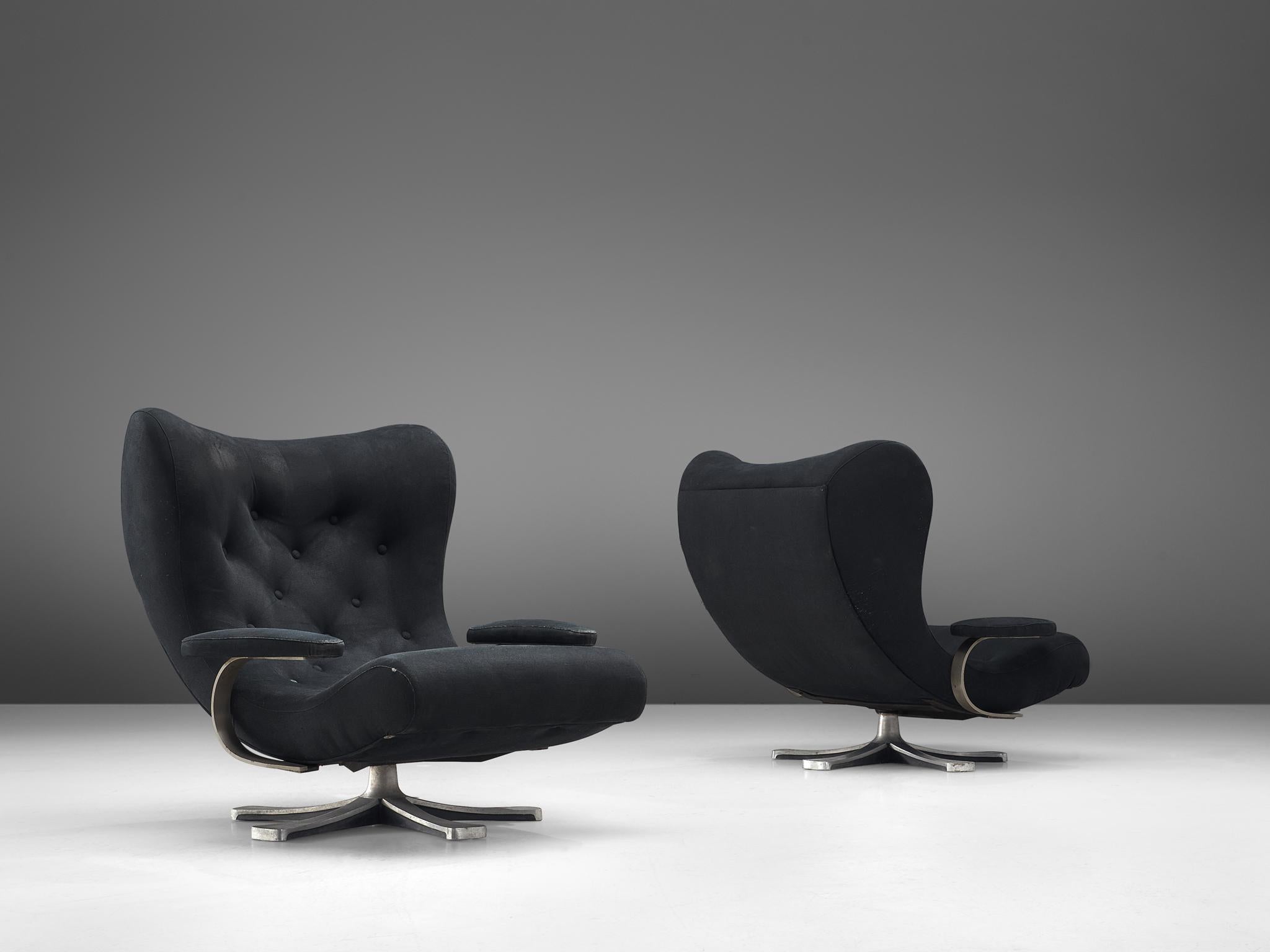 Mid-Century Modern Pair of Lounge Chairs by Guido Bonzani