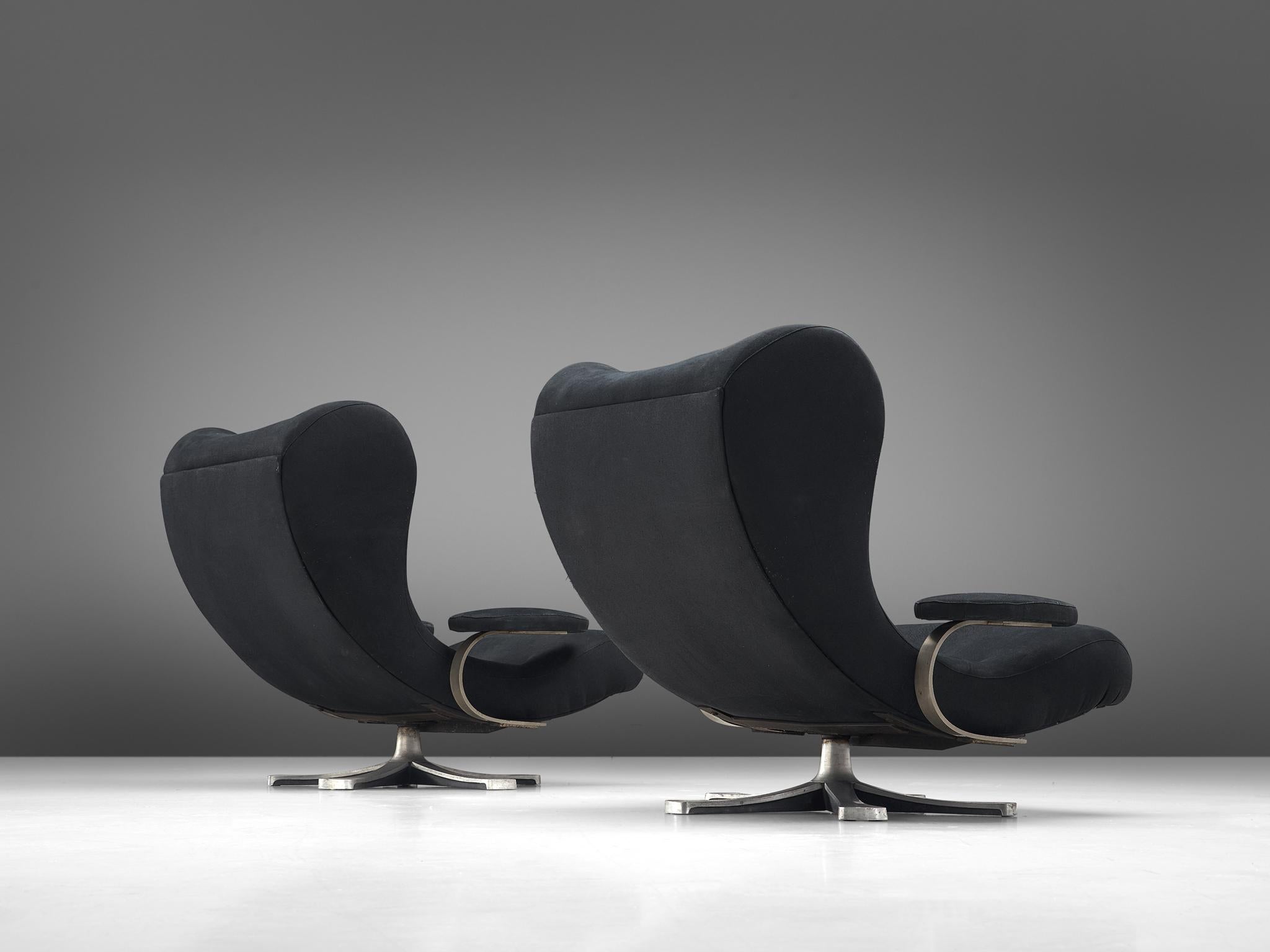 Italian Pair of Lounge Chairs by Guido Bonzani