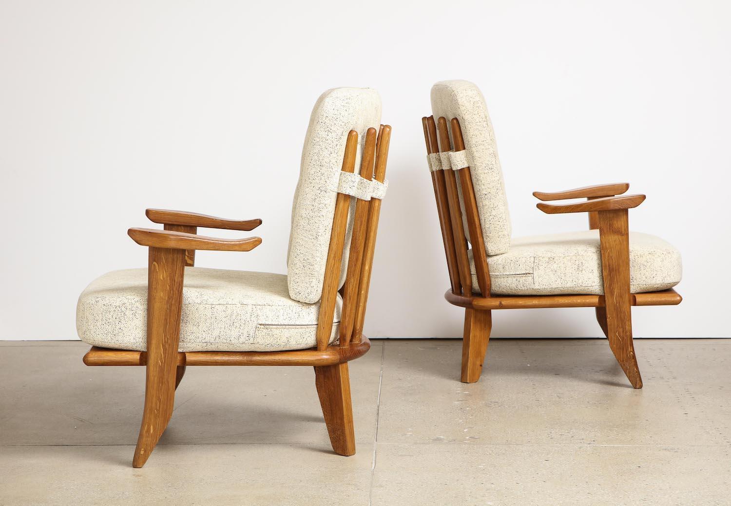 Mid-Century Modern Pair of Lounge Chairs by Guillerme & Chambron for Votre Maison