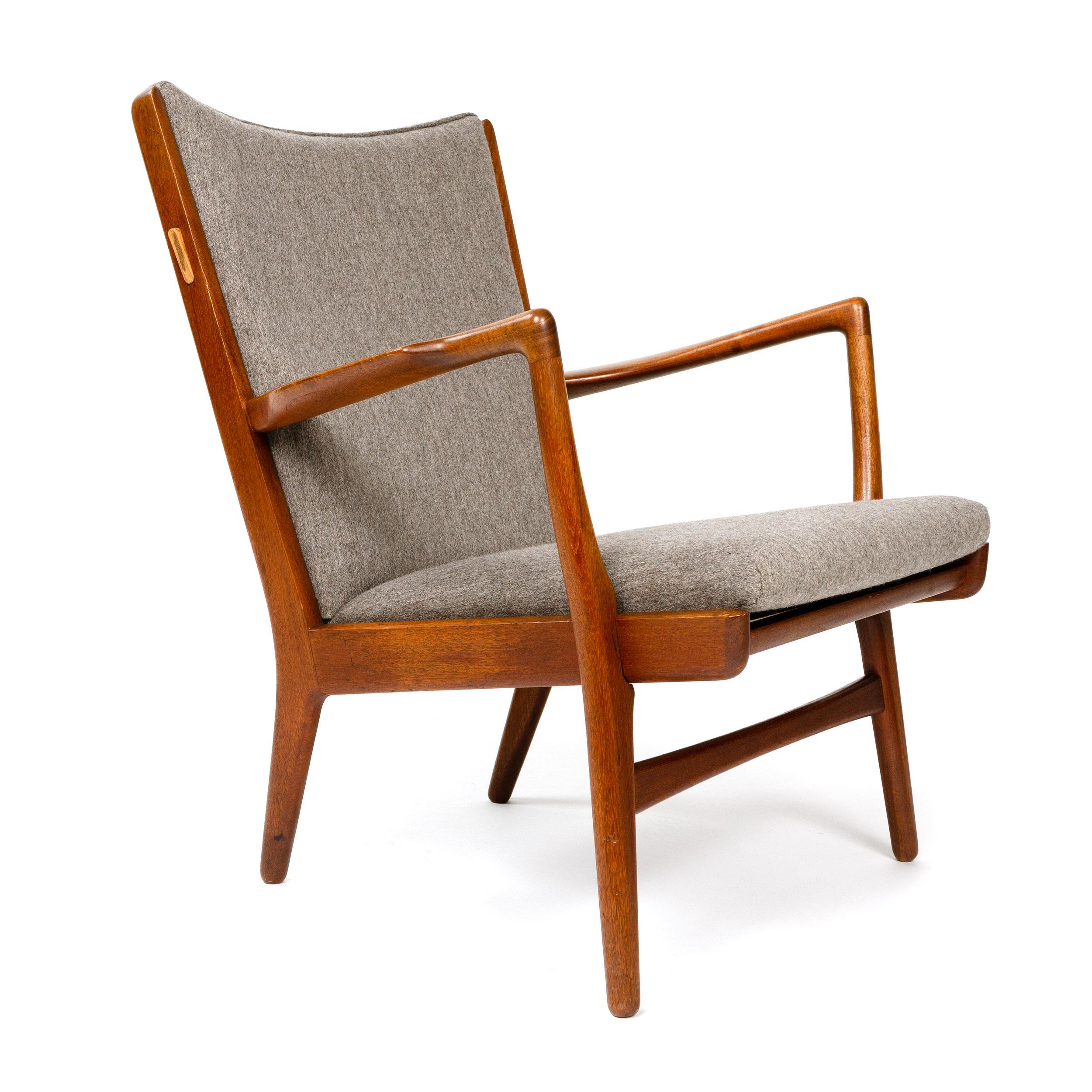 Scandinavian Modern Pair of Lounge Chairs by Hans Wegner for AP Stolen