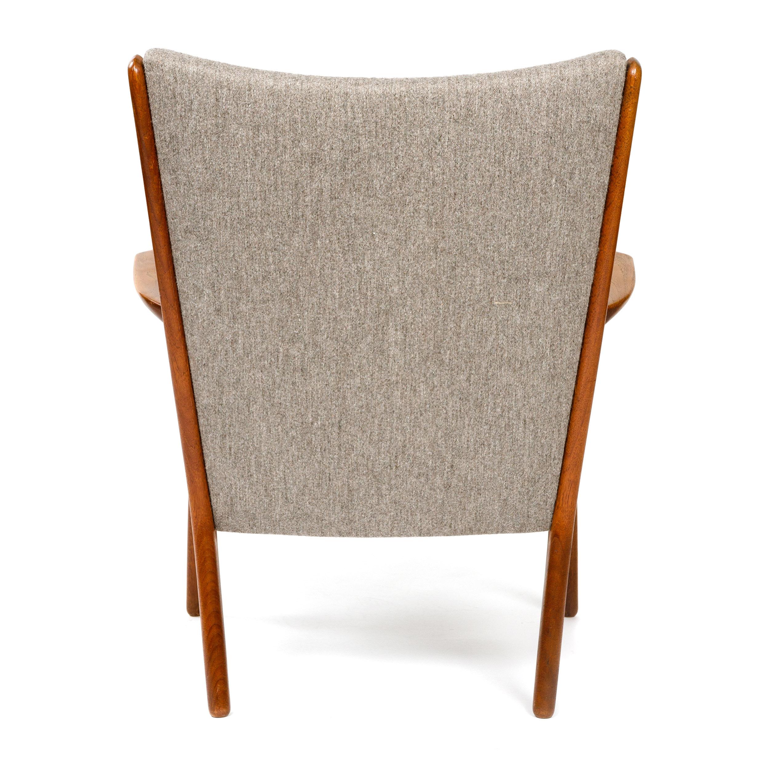 Teak Pair of Lounge Chairs by Hans Wegner for AP Stolen