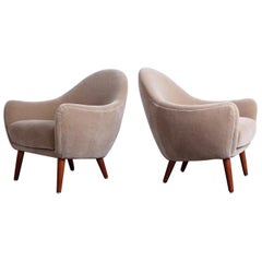 Pair of Lounge Chairs by Harbor Solvsten for Illums Bolighus
