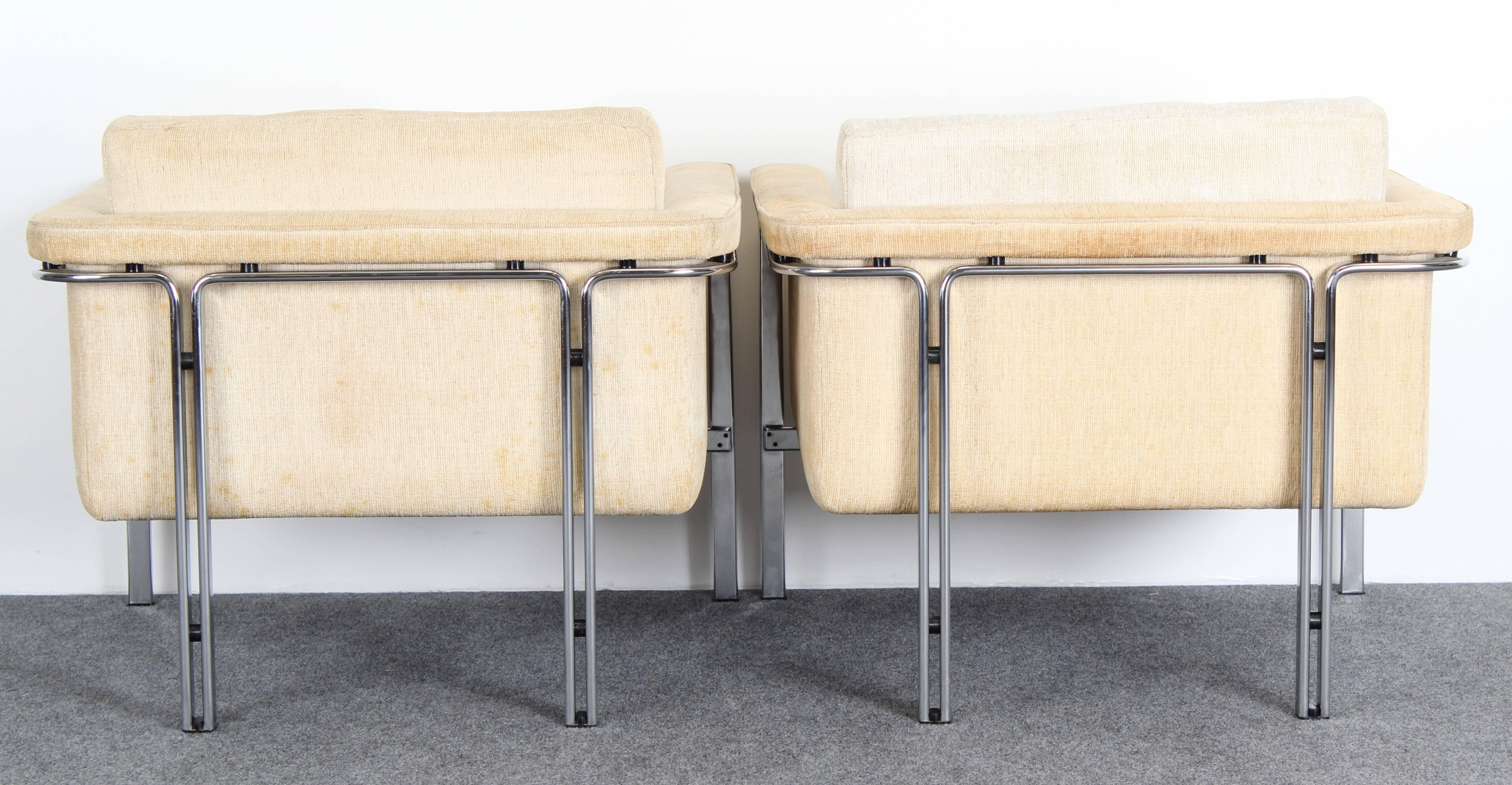 Upholstery Pair of Lounge Chairs by Horst Bruning for Alfred Kill International, 1968