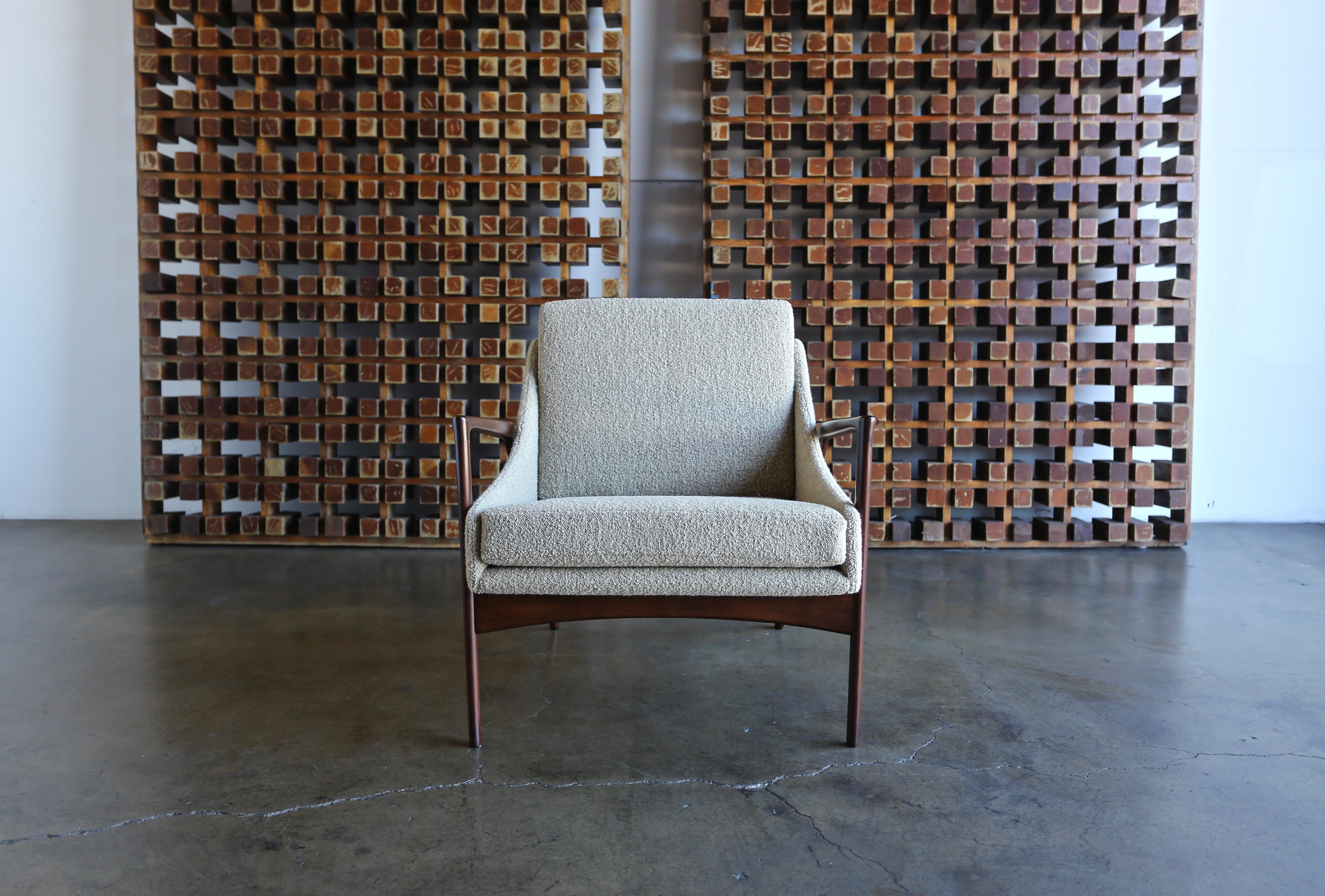 Pair of Lounge Chairs by Ib Kofod-Larsen 3