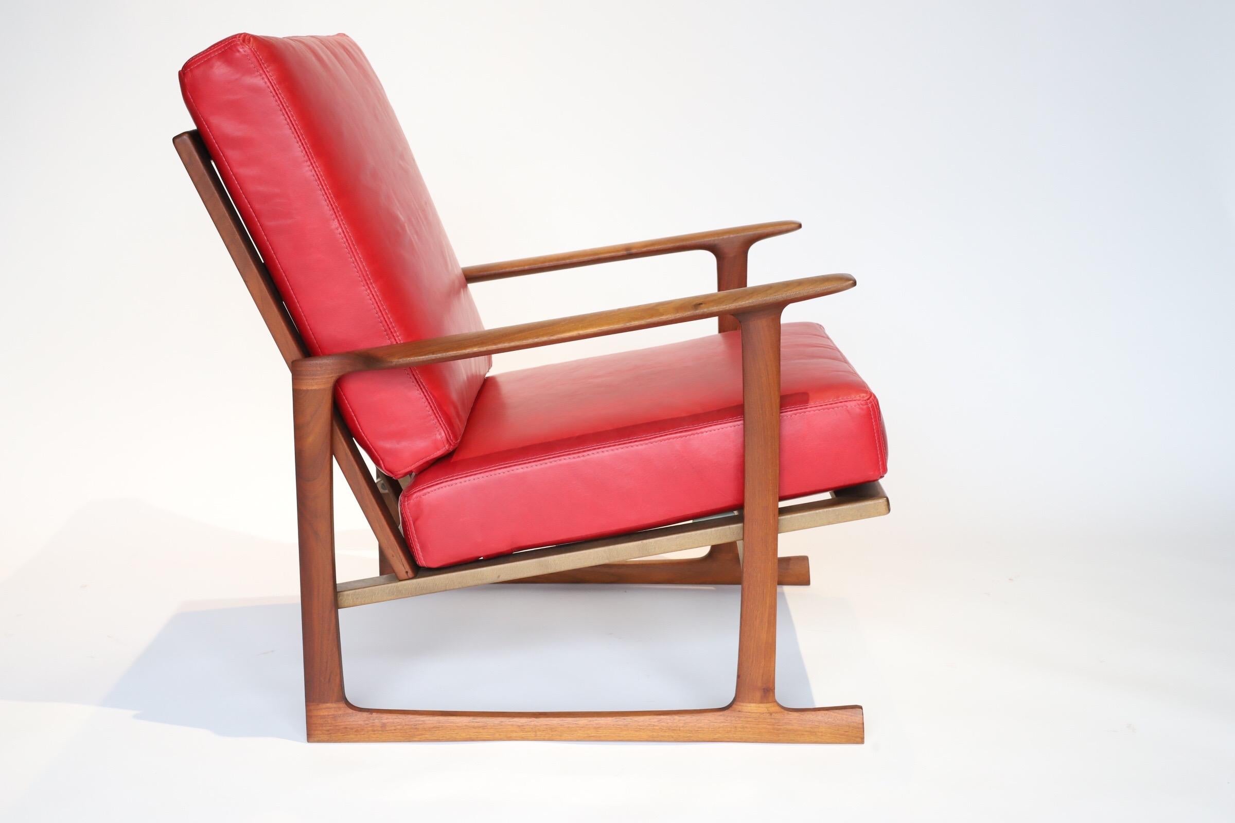 Mid-20th Century Pair of Lounge Chairs by Ib Kofod-Larsen