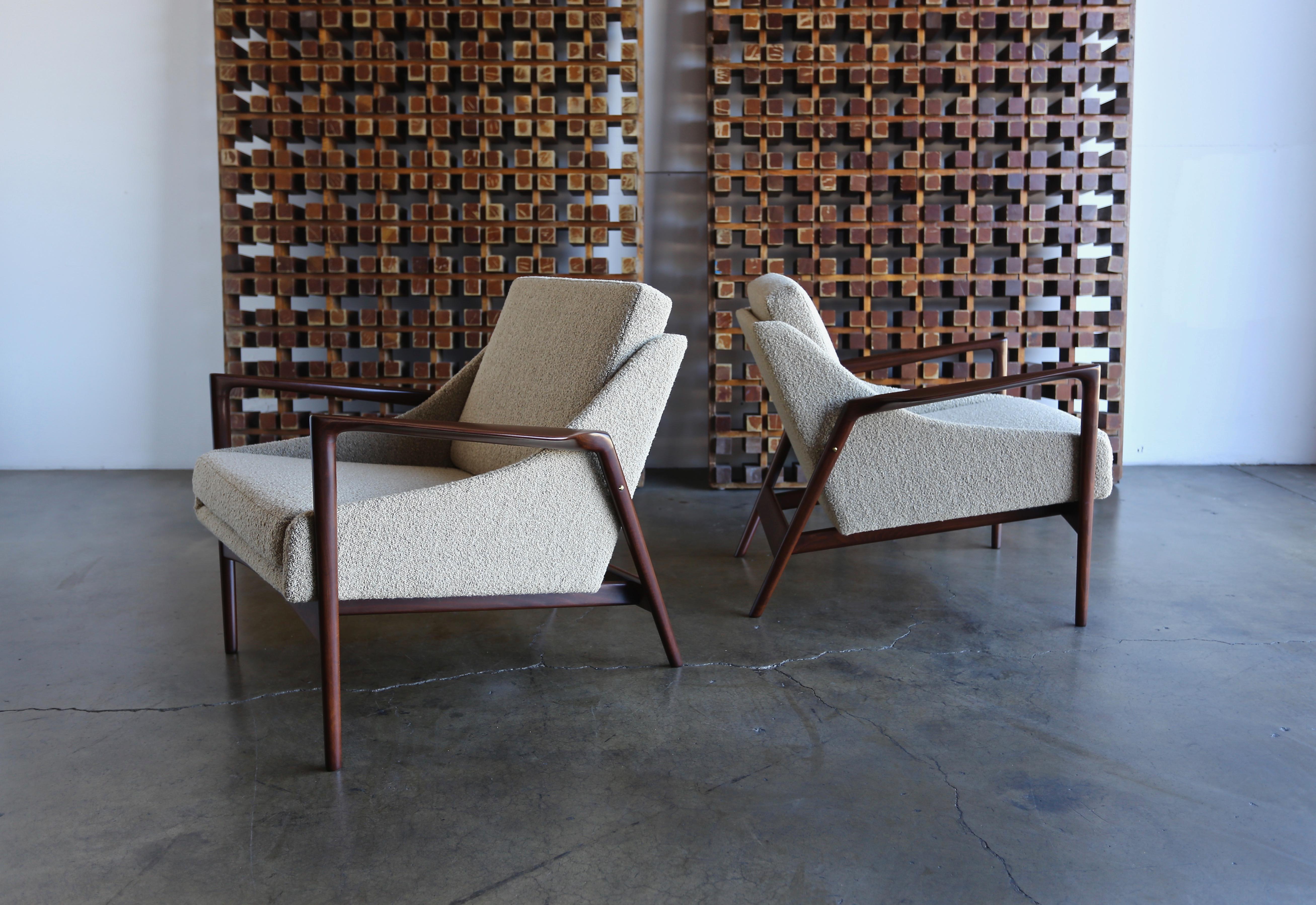 20th Century Pair of Lounge Chairs by Ib Kofod-Larsen