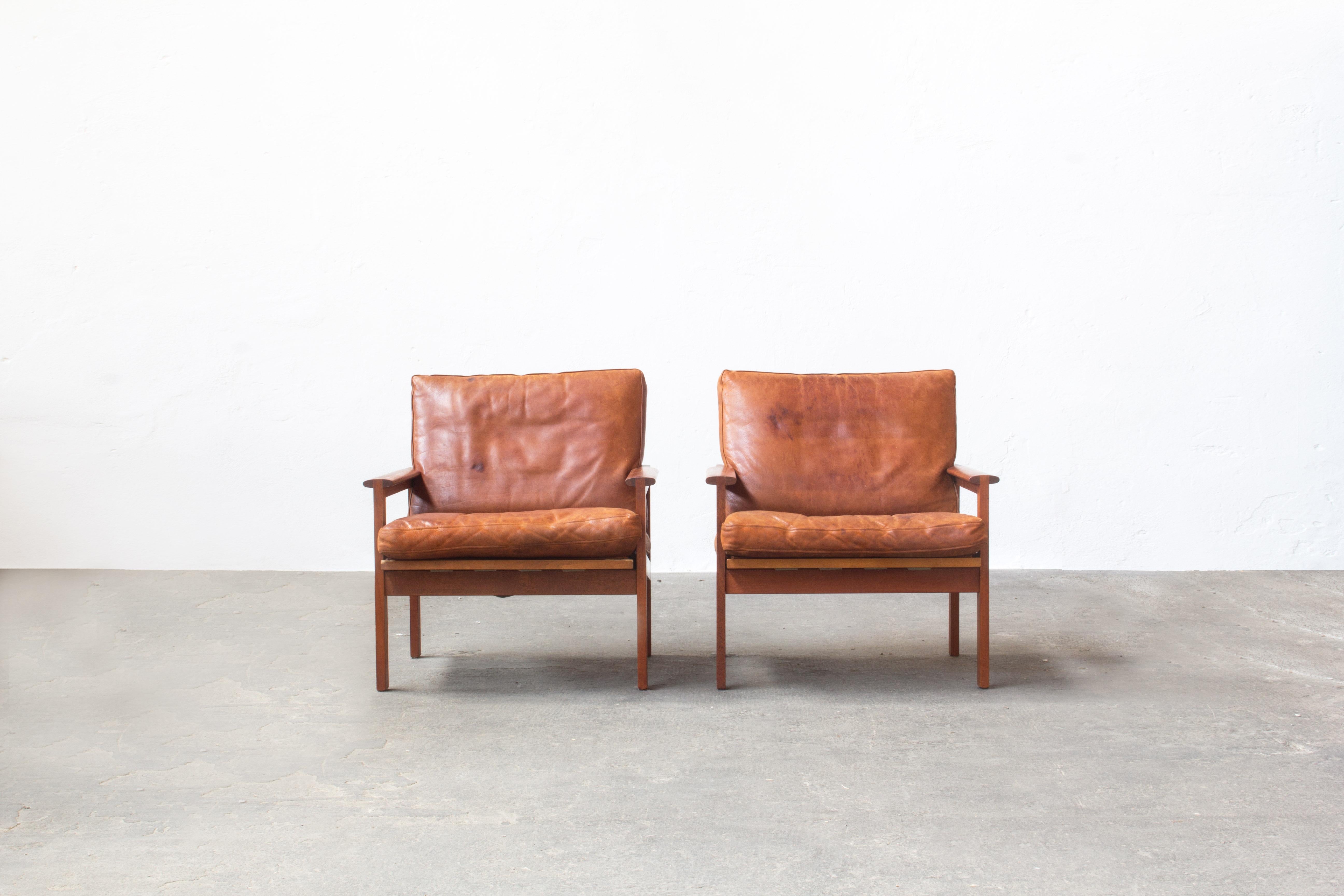 Danish Pair of Lounge Chairs by Illum Wikkelsø for Niels Eilersen, 1960