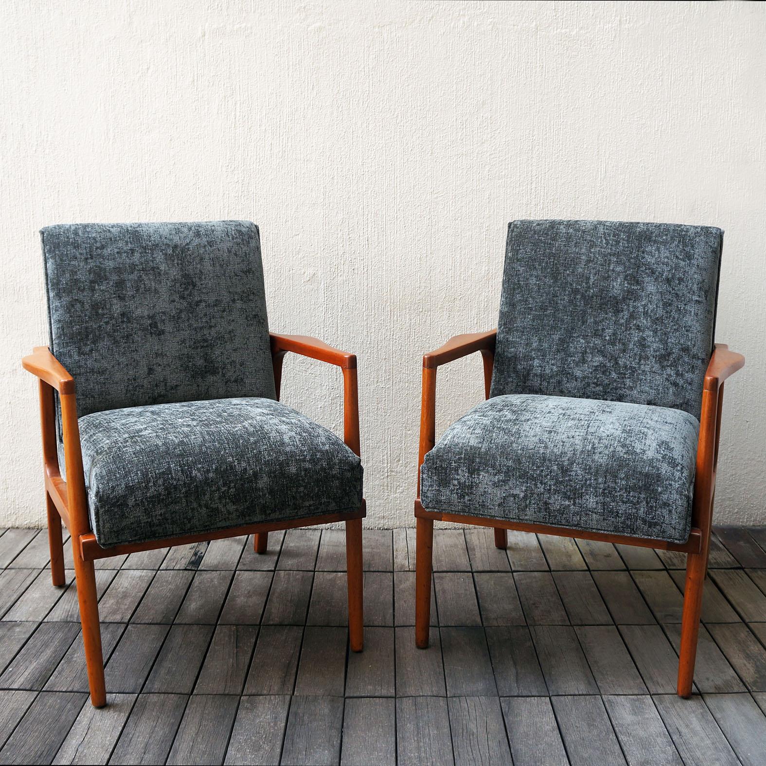 Mid-20th Century Pair of Lounge Chairs by Irgsa, Mexican Modernism, 1950s