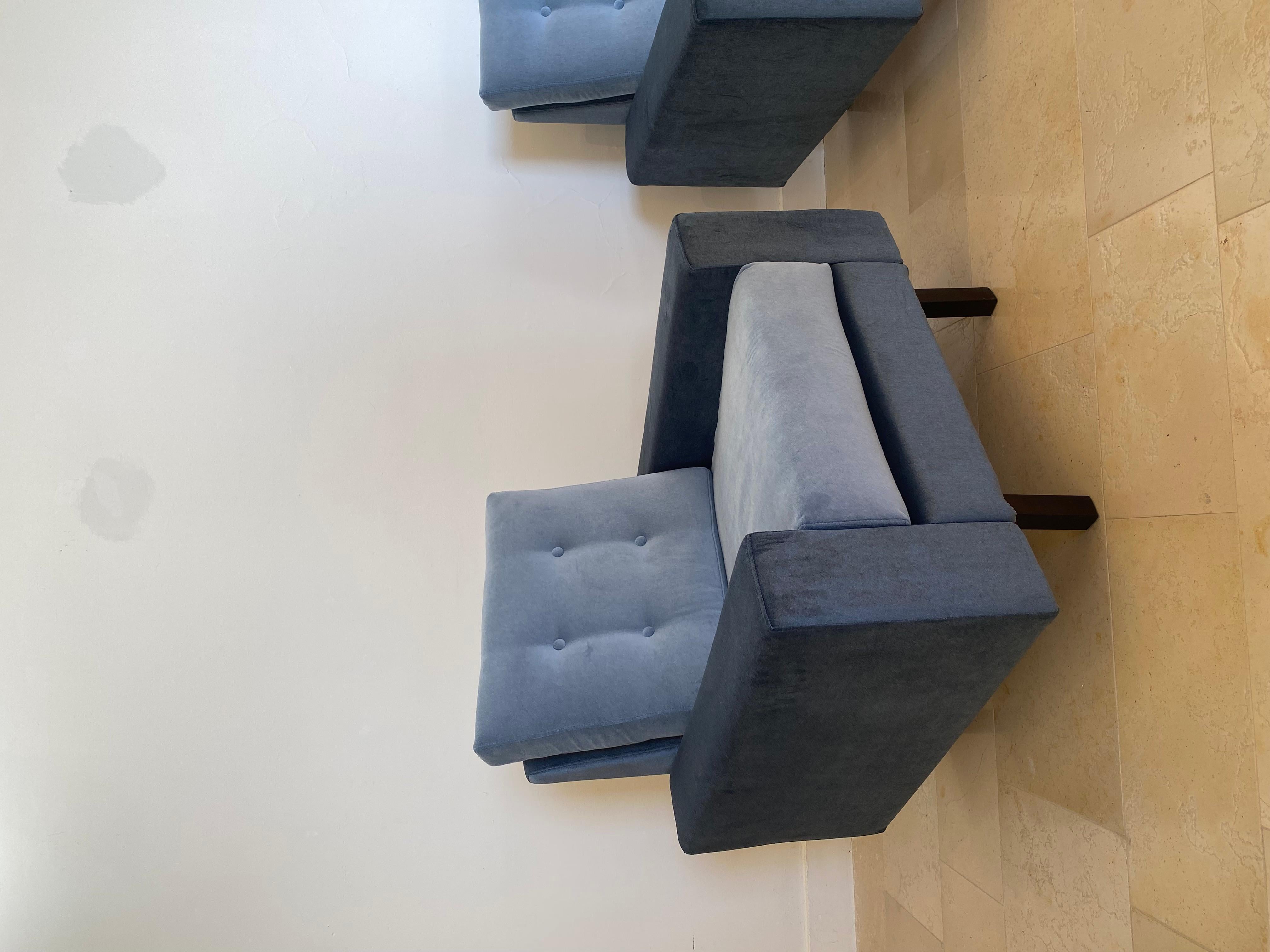 20th Century Pair of Lounge Chairs by Joaquim Tenreiro, Brazil, Mid Century Modern design For Sale