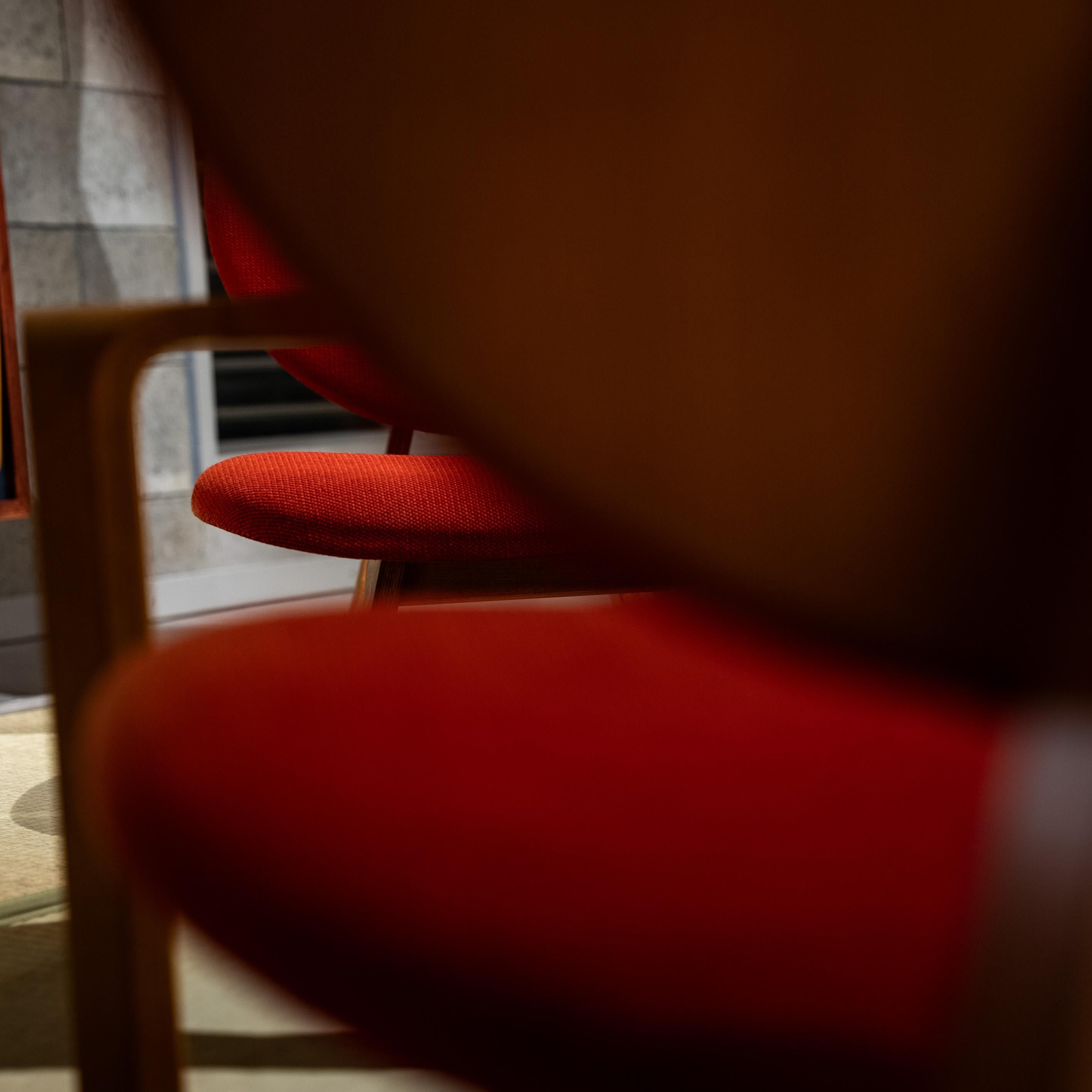 20th Century Pair of Lounge Chairs, by Junzo Sakakura and  Daisaku Cho, Japan 1970s For Sale