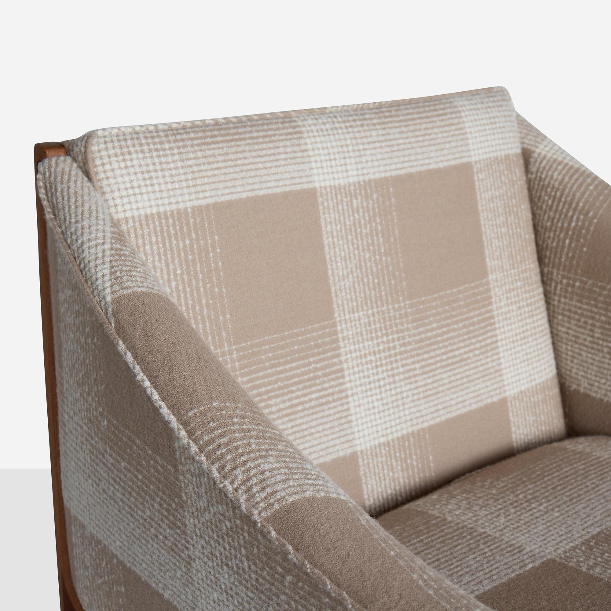 Ein Paar Loungesessel von Junzo Sakakura Architectural Institute im Angebot 3