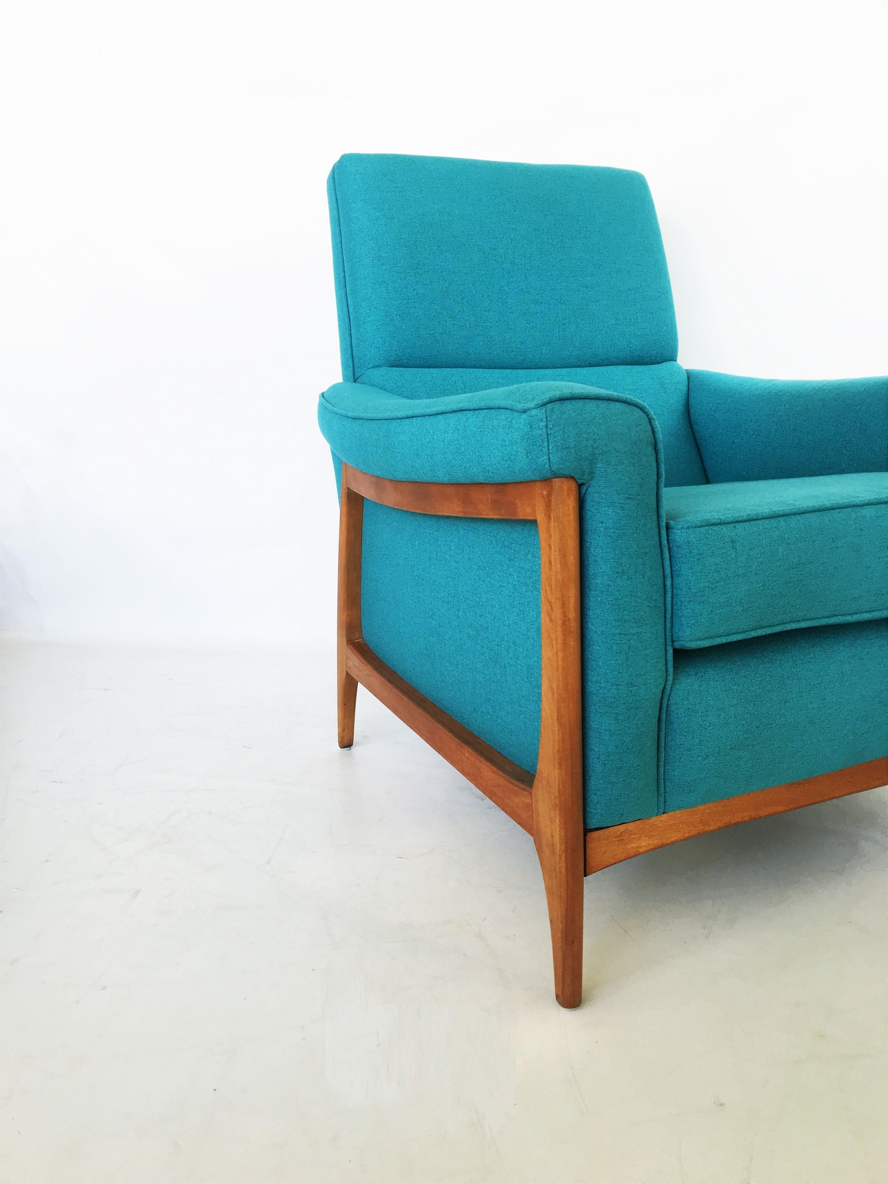 Upholstery Pair of Lounge Chairs by Kroehler For Sale