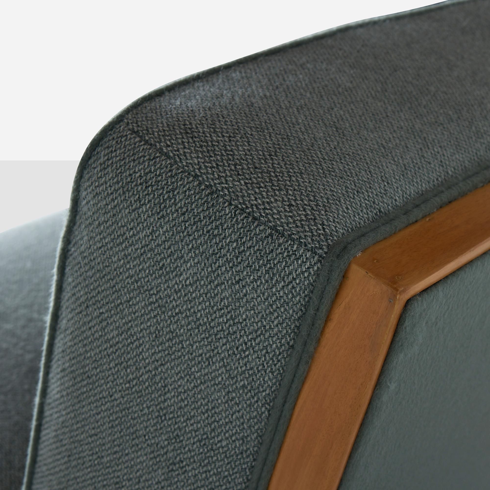 Paar Lounge-Sessel von Michael van Beuren für Domus im Angebot 7