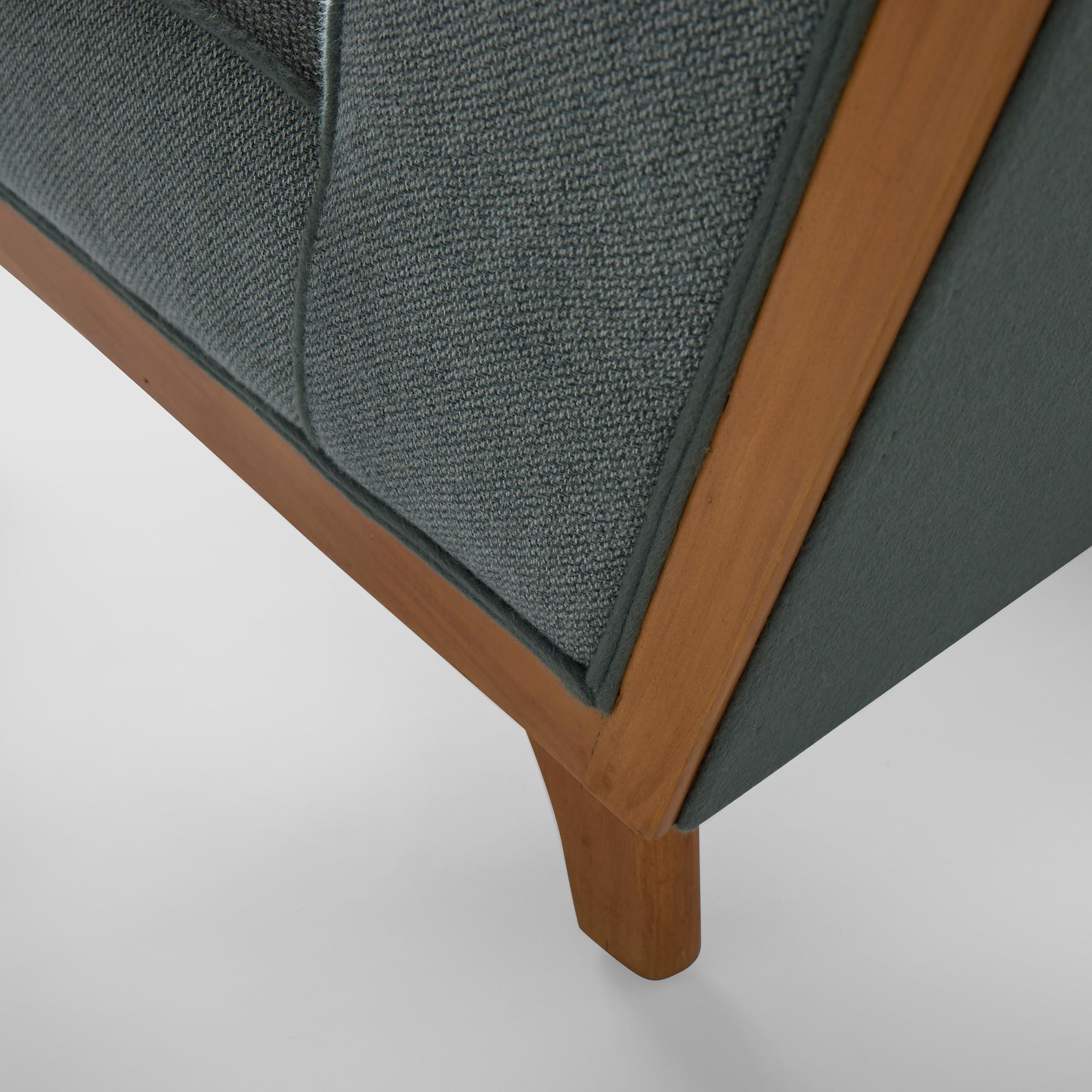 Paar Lounge-Sessel von Michael van Beuren für Domus im Angebot 8