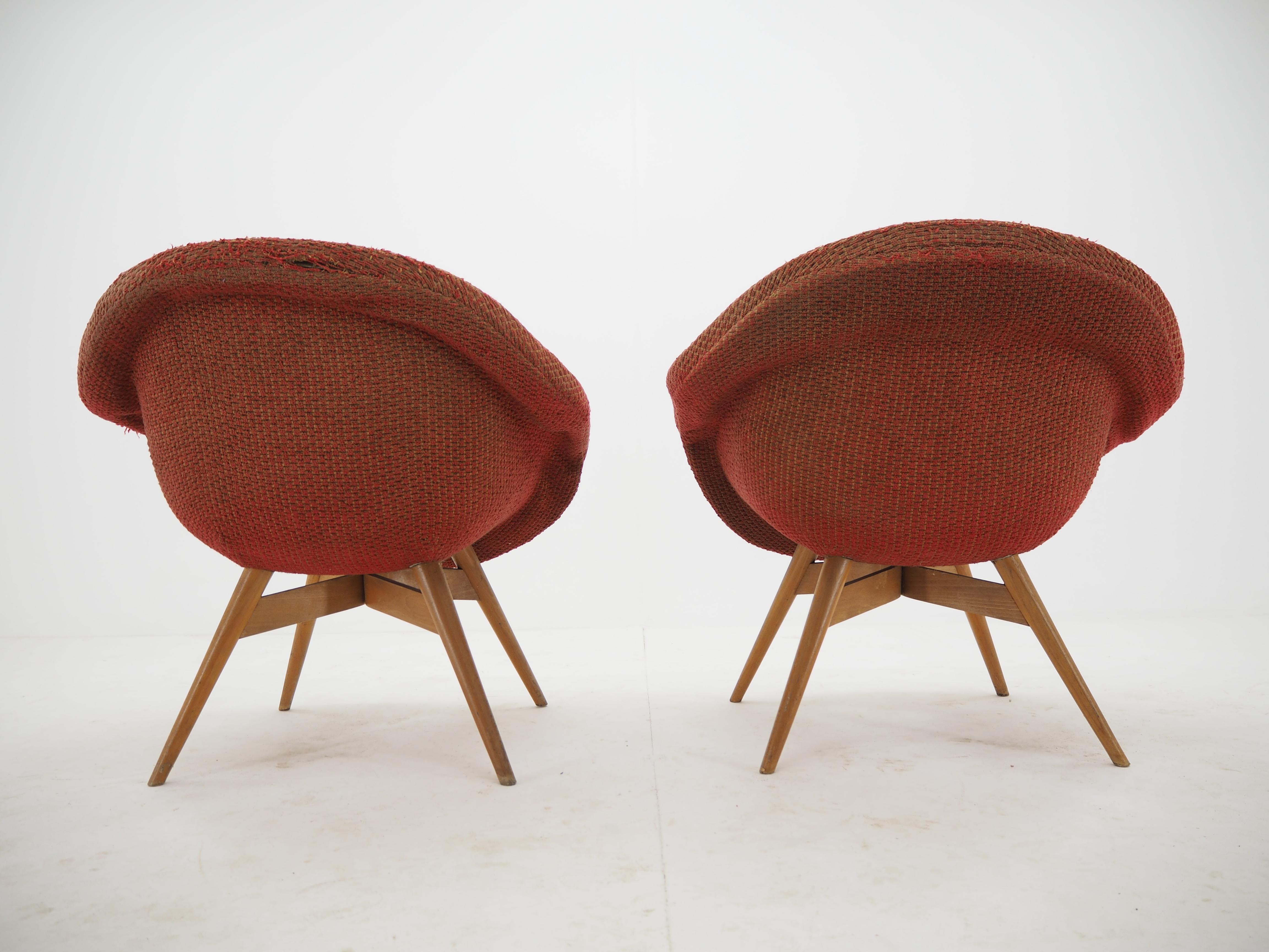 Pair of Lounge Chairs by Miroslav Navratil, 1960s 3