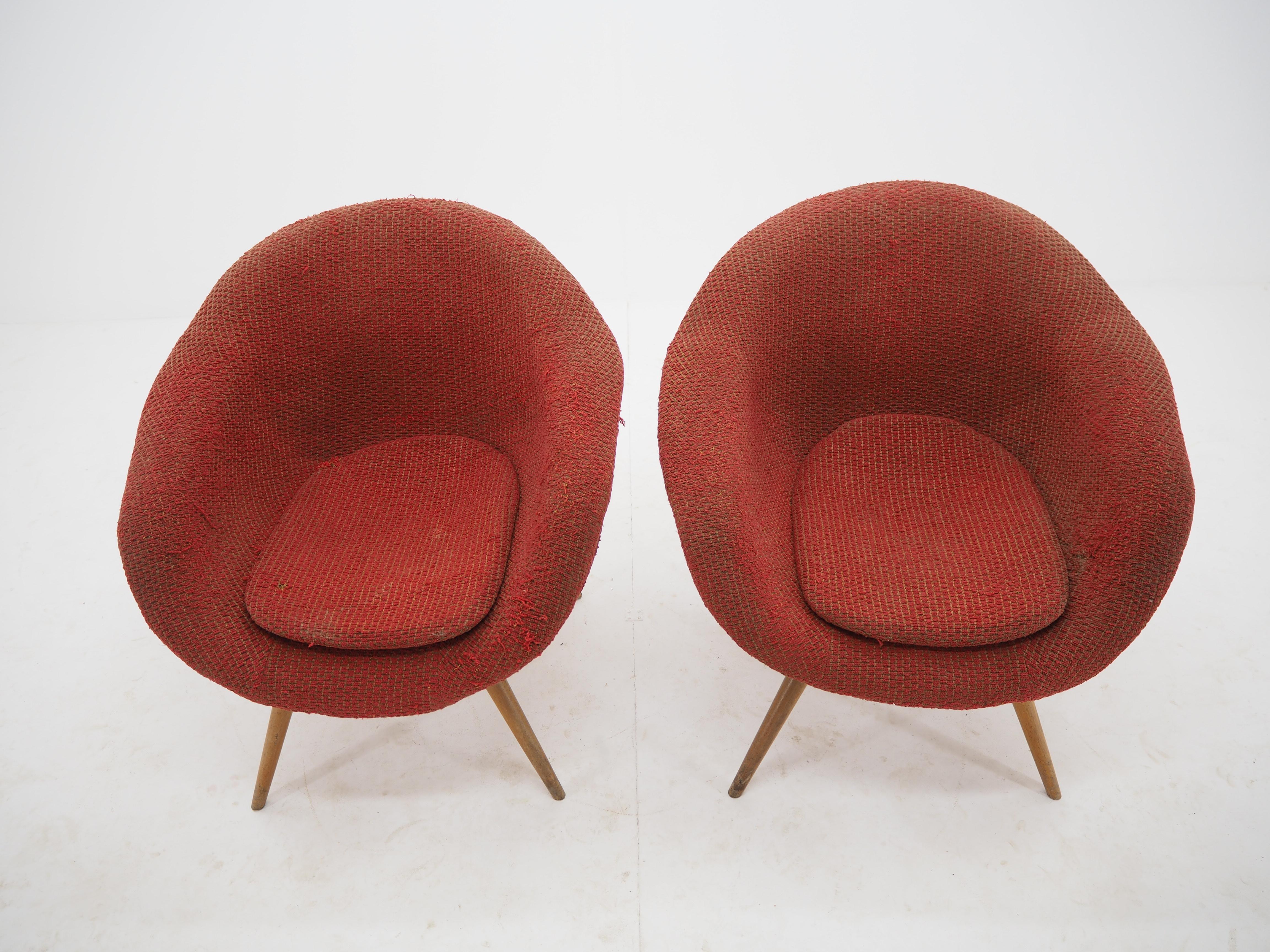 Late 20th Century Pair of Lounge Chairs by Miroslav Navratil, 1960s