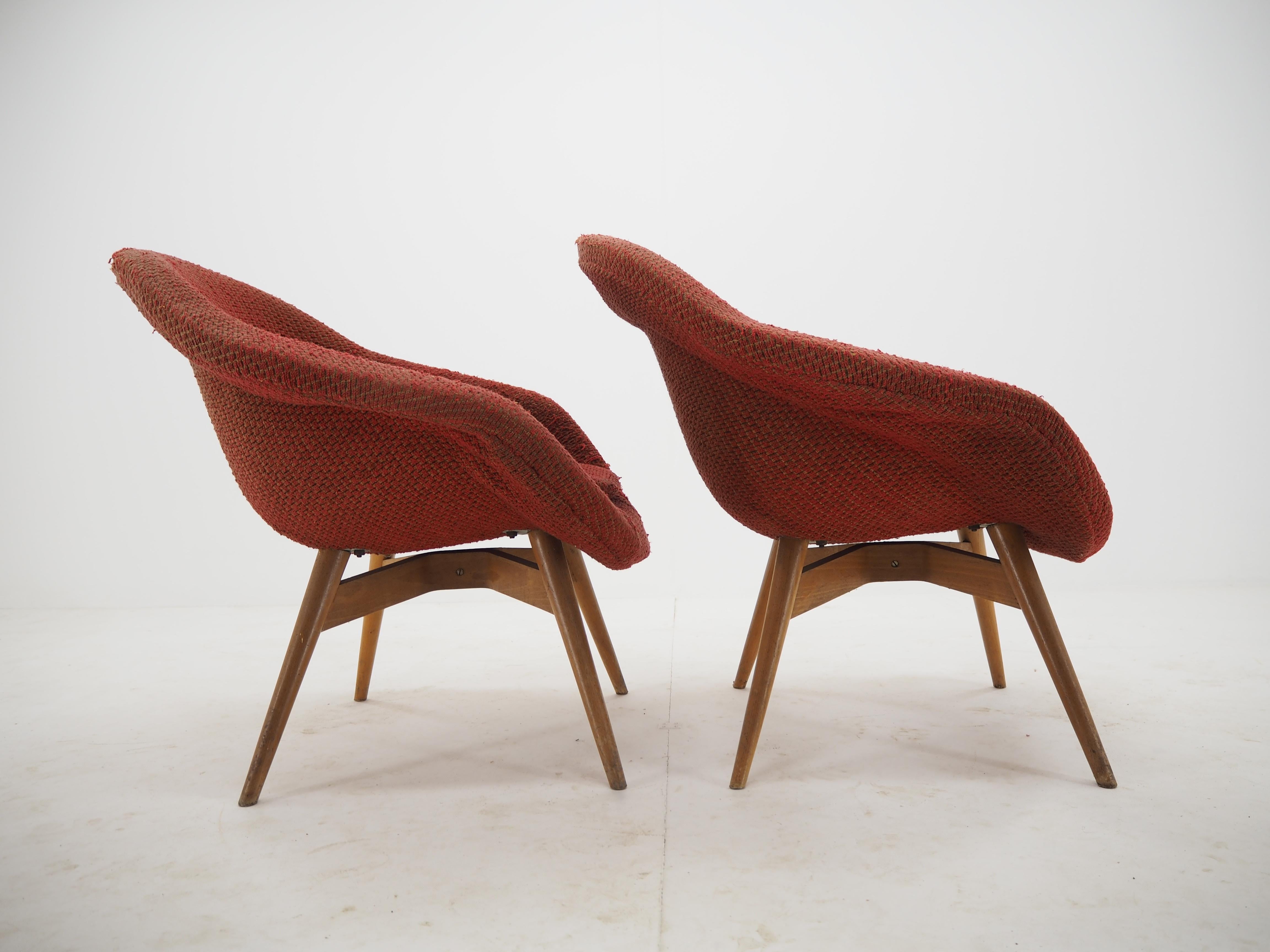 Pair of Lounge Chairs by Miroslav Navratil, 1960s 1