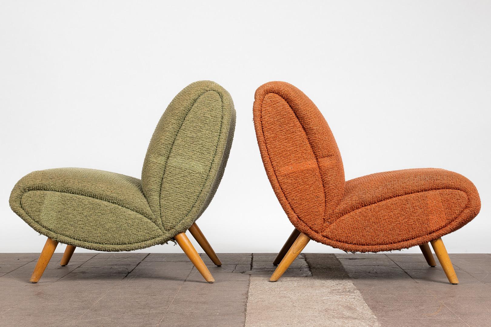 Fabric Pair of Lounge Chairs by Normann Bel Geddes, Mid-Century Modern, 1949, USA For Sale