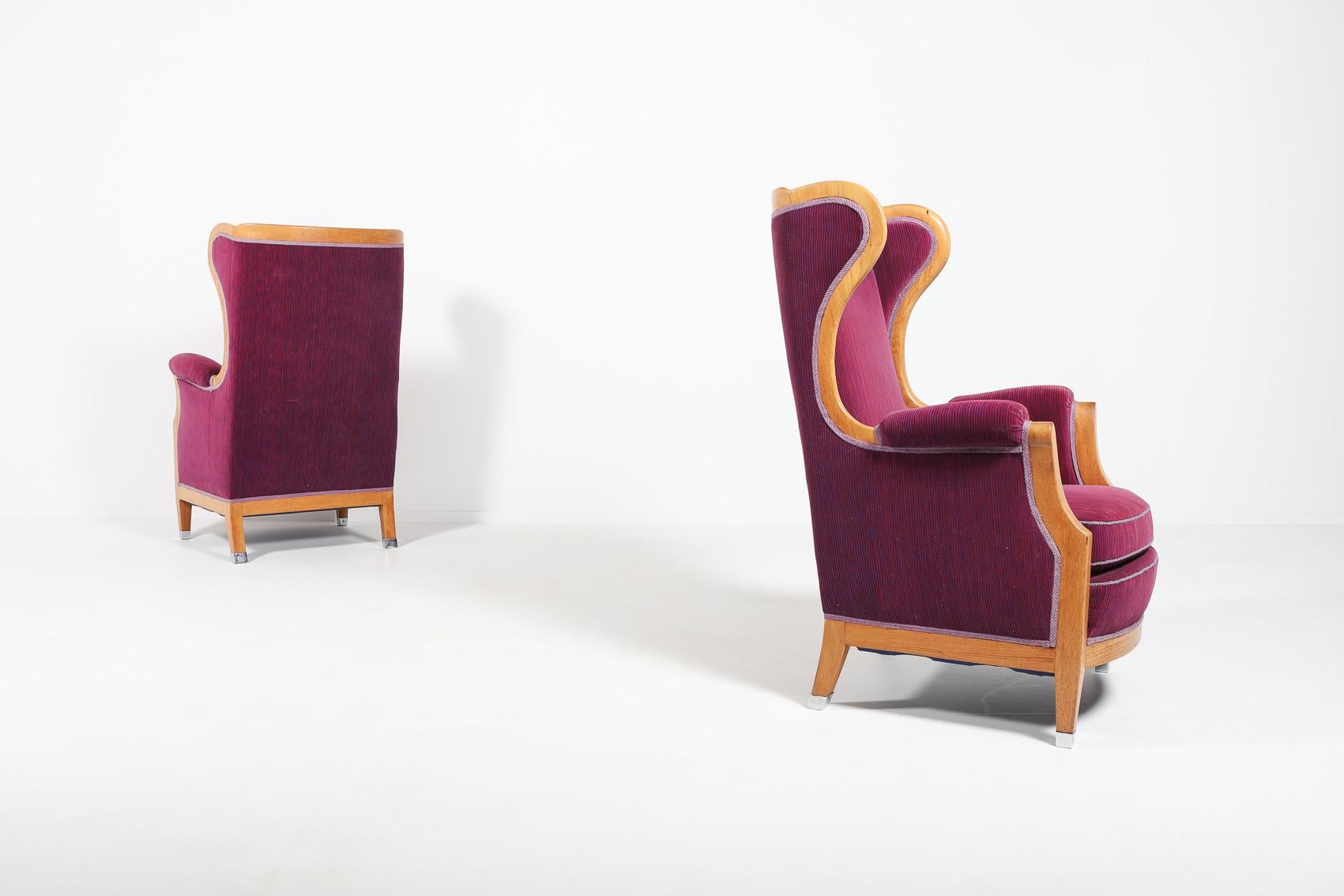 Pair of Lounge Chairs by Oscar Nilsson, Sweden 1960’s In Good Condition For Sale In TOLLEBEEK, NL
