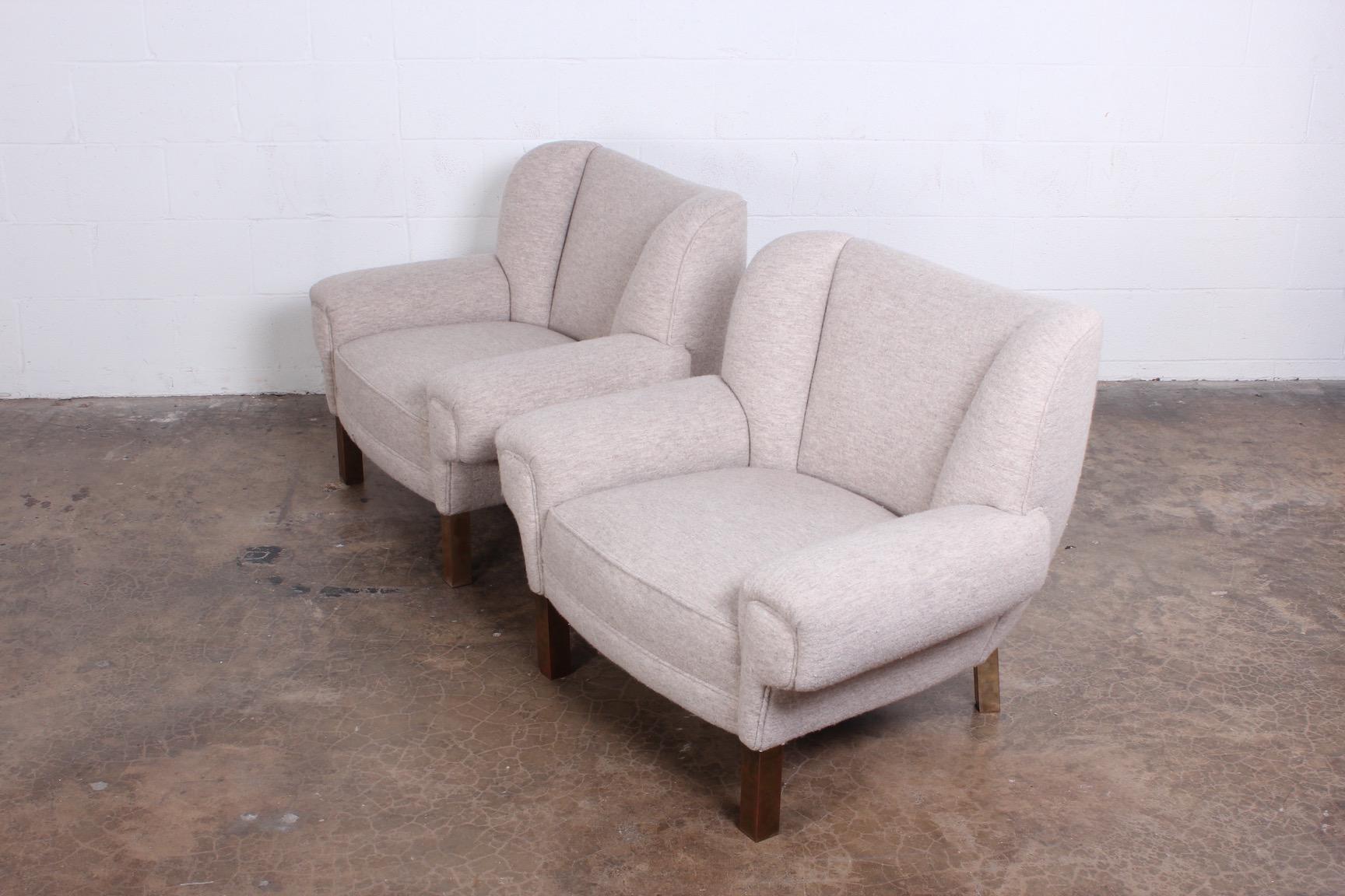 Pair of Lounge Chairs by Paul Laszlo for Herman Miller 7