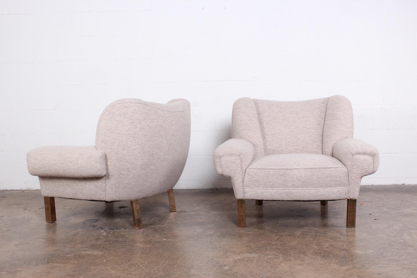 Pair of Lounge Chairs by Paul Laszlo for Herman Miller 3