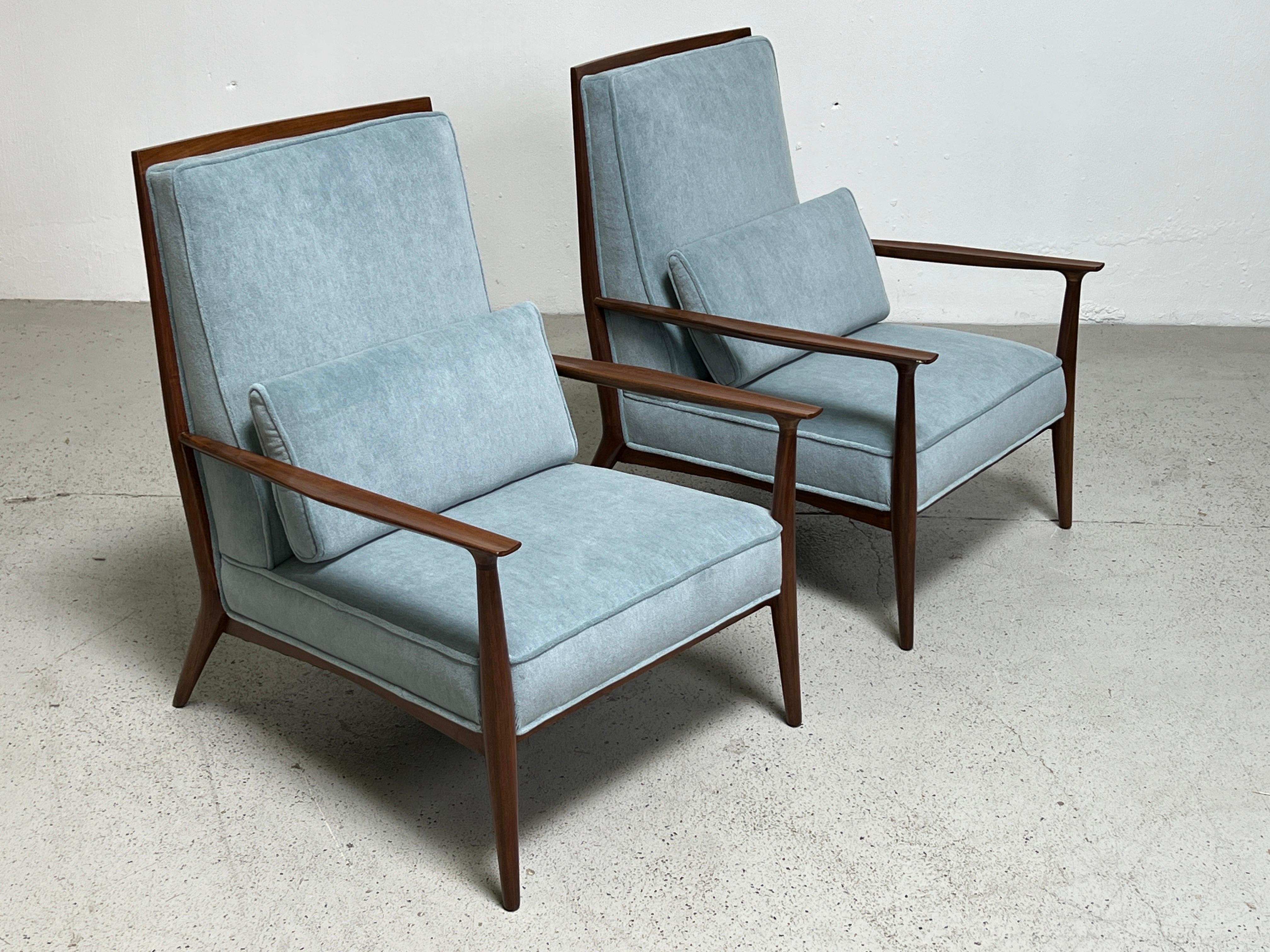 Pair of Lounge Chairs by Paul McCobb  2