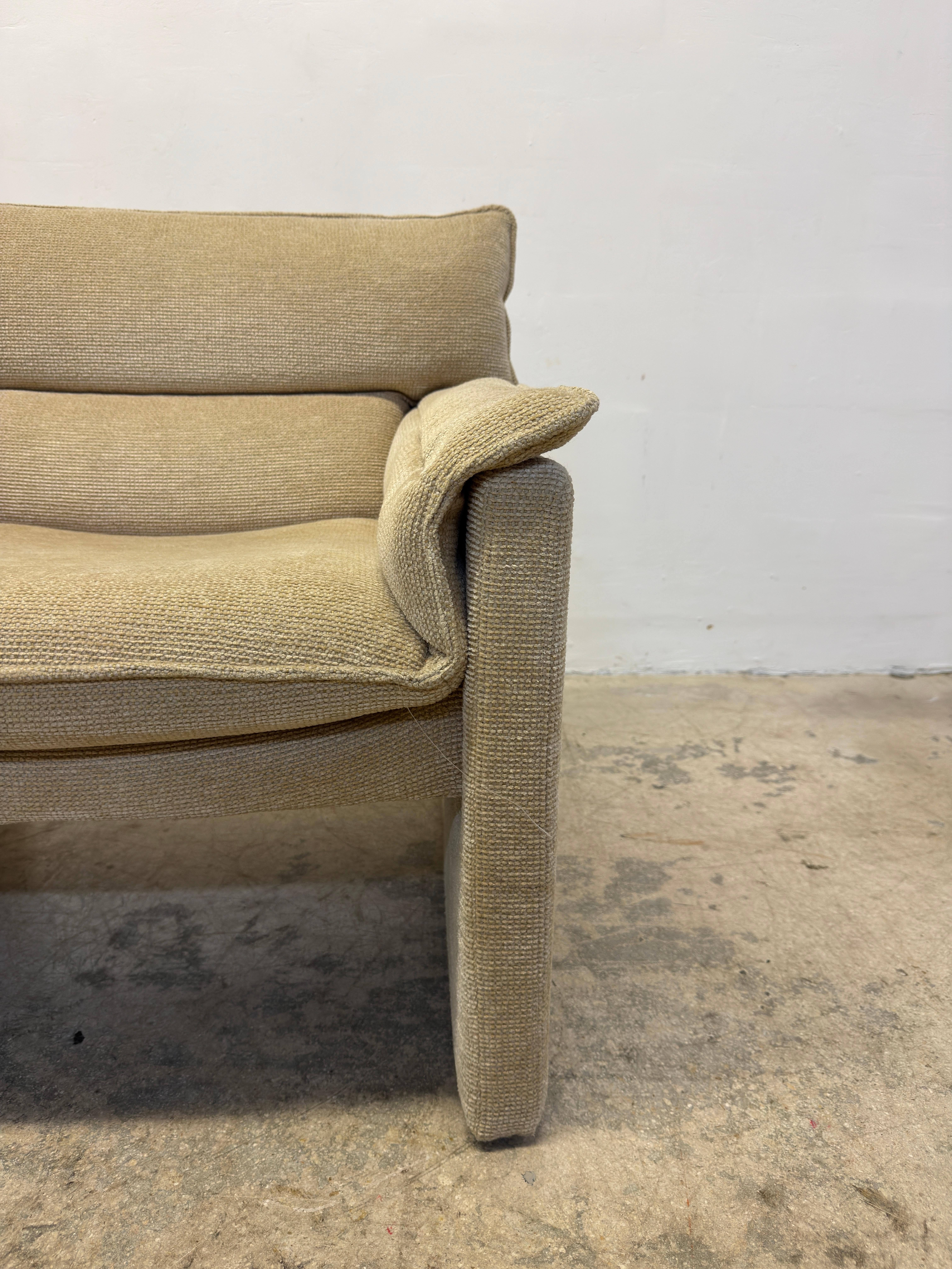 Paire de chaises longues par Preview Furniture d'après Vladimir Kagan en vente 5