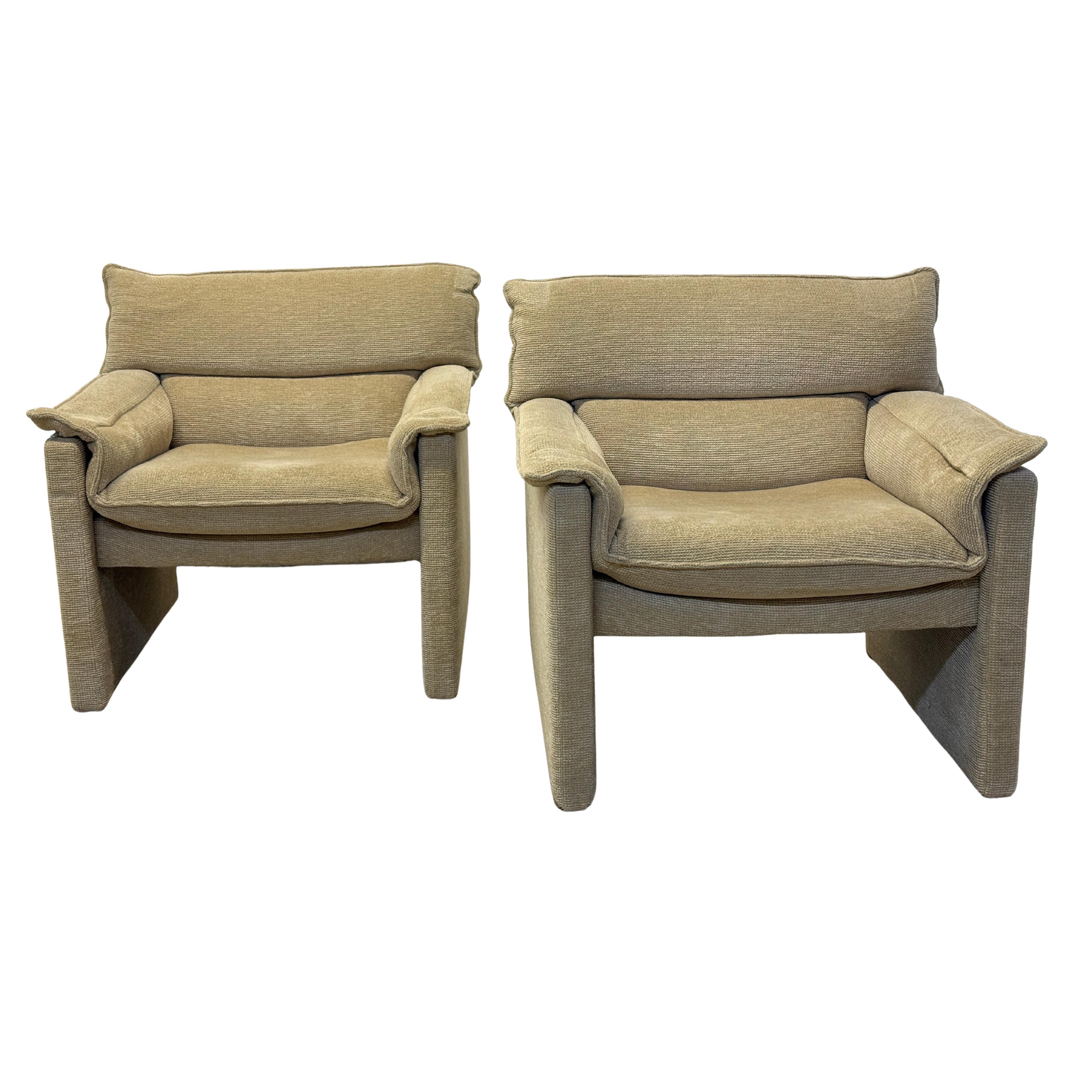 Paire de chaises longues par Preview Furniture d'après Vladimir Kagan en vente