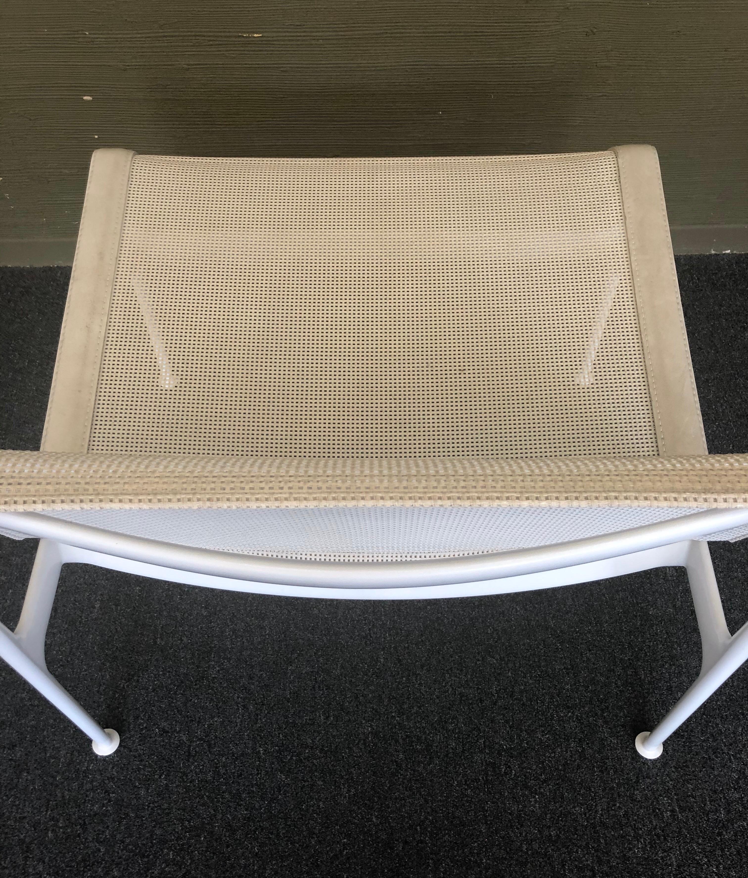 Pair of Lounge Chairs by Richard Schultz for Knoll 1966 Collection 2