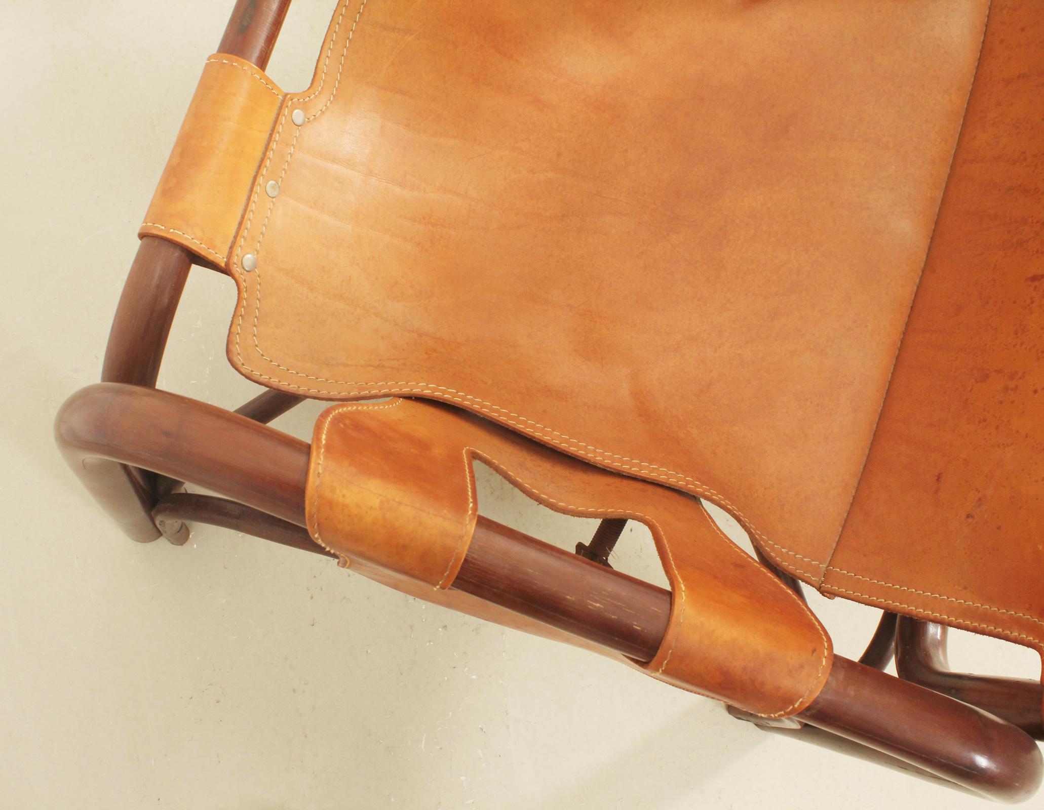 Paar Loungesessel von Tito Agnoli für Bonacina, Italien, 1960er Jahre im Angebot 1