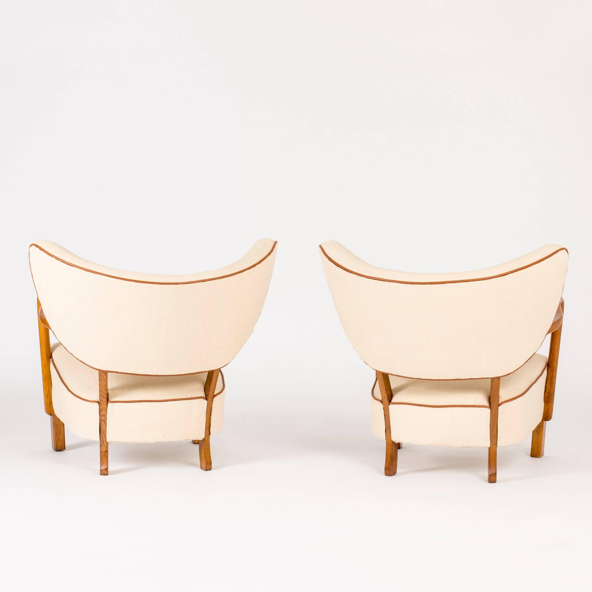 Paar lounge-stühle by Viggo Boesen im Zustand „Gut“ in Stockholm, SE