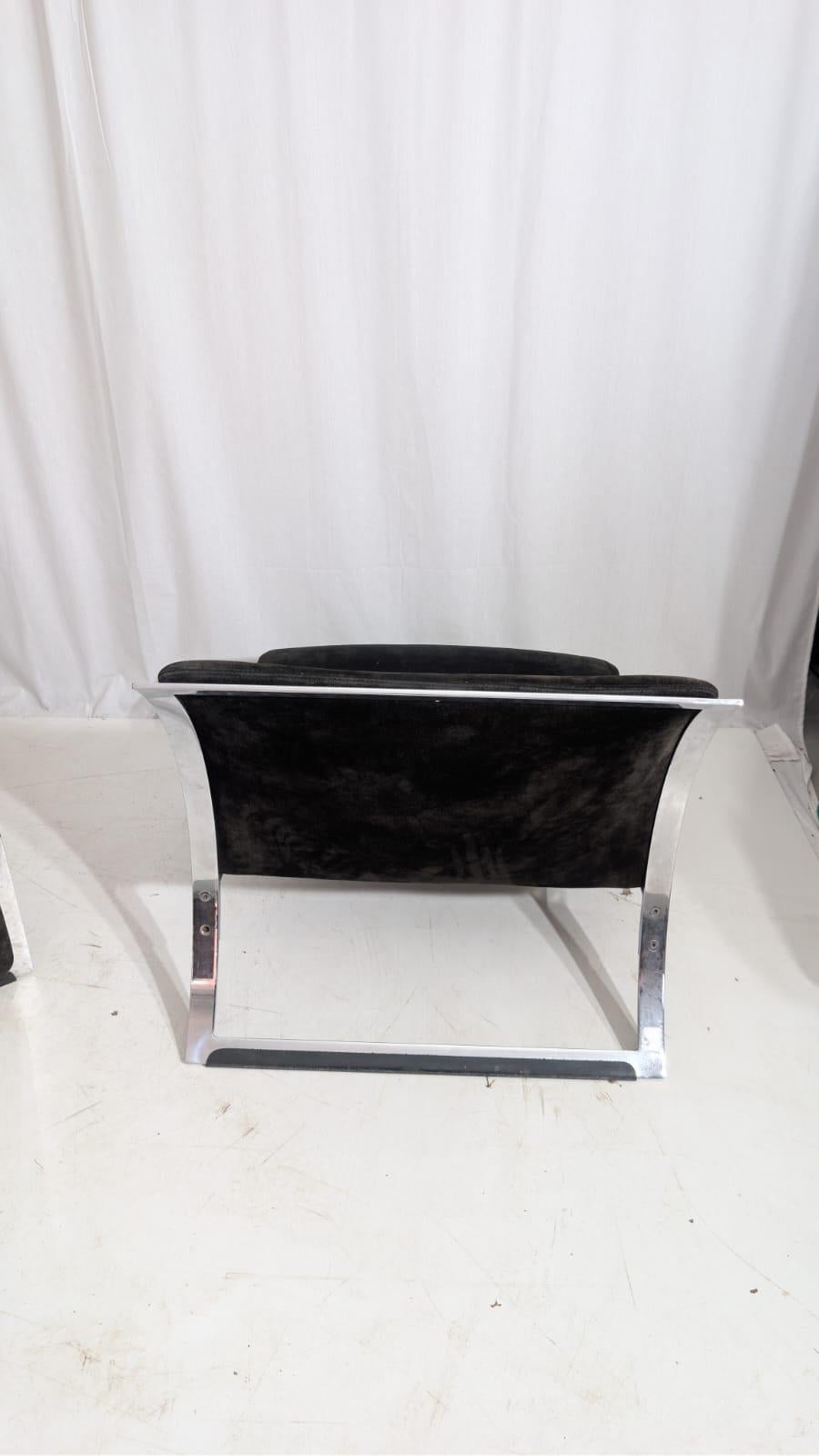 Pair of Lounge Chairs by Vittorio Introini for Saporiti, 1960s Bon état - En vente à Medesano, Parma